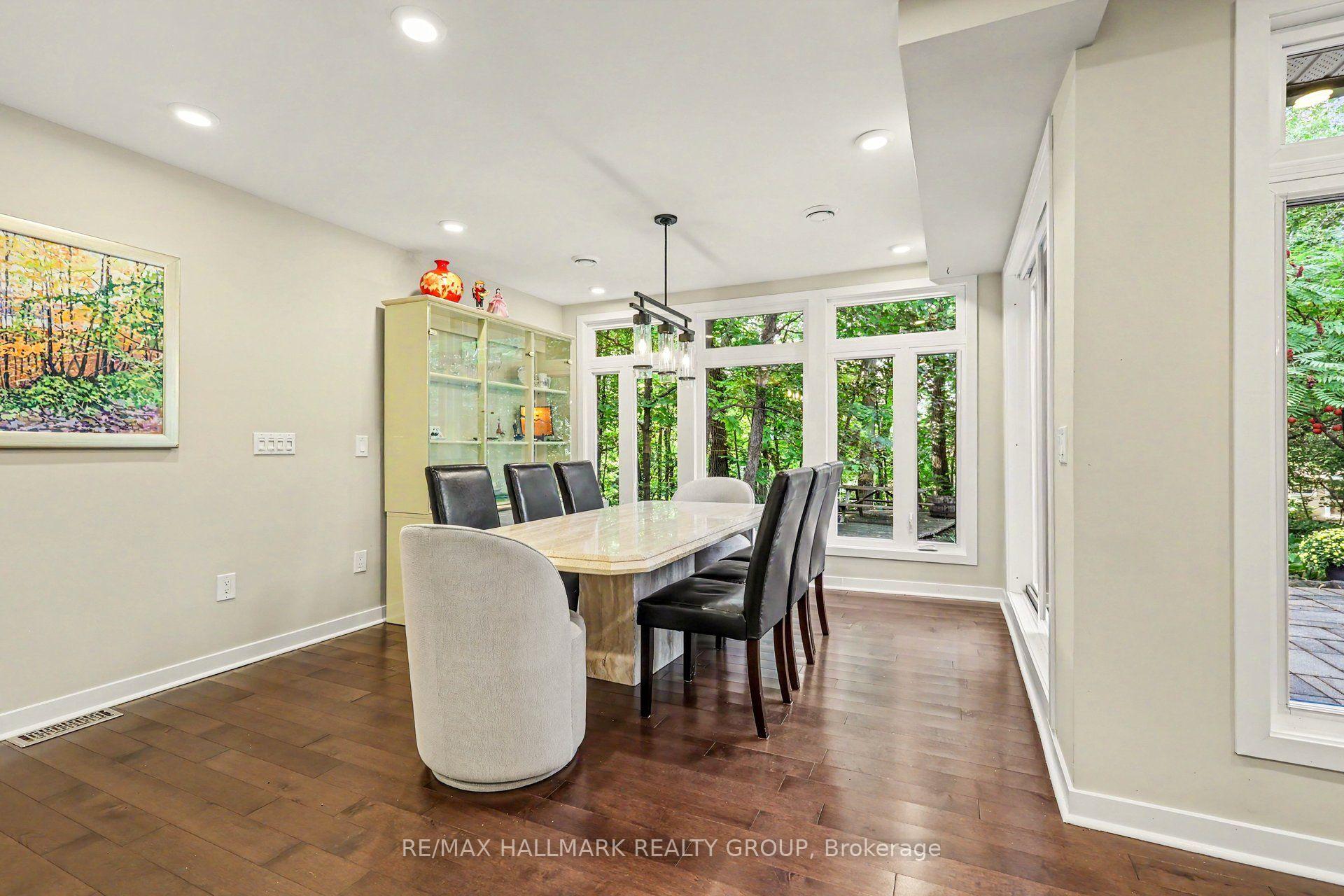 Photo 6 of 20 Fairhaven Way, Ottawa, CFB Rockcliffe and Area — HOMEH