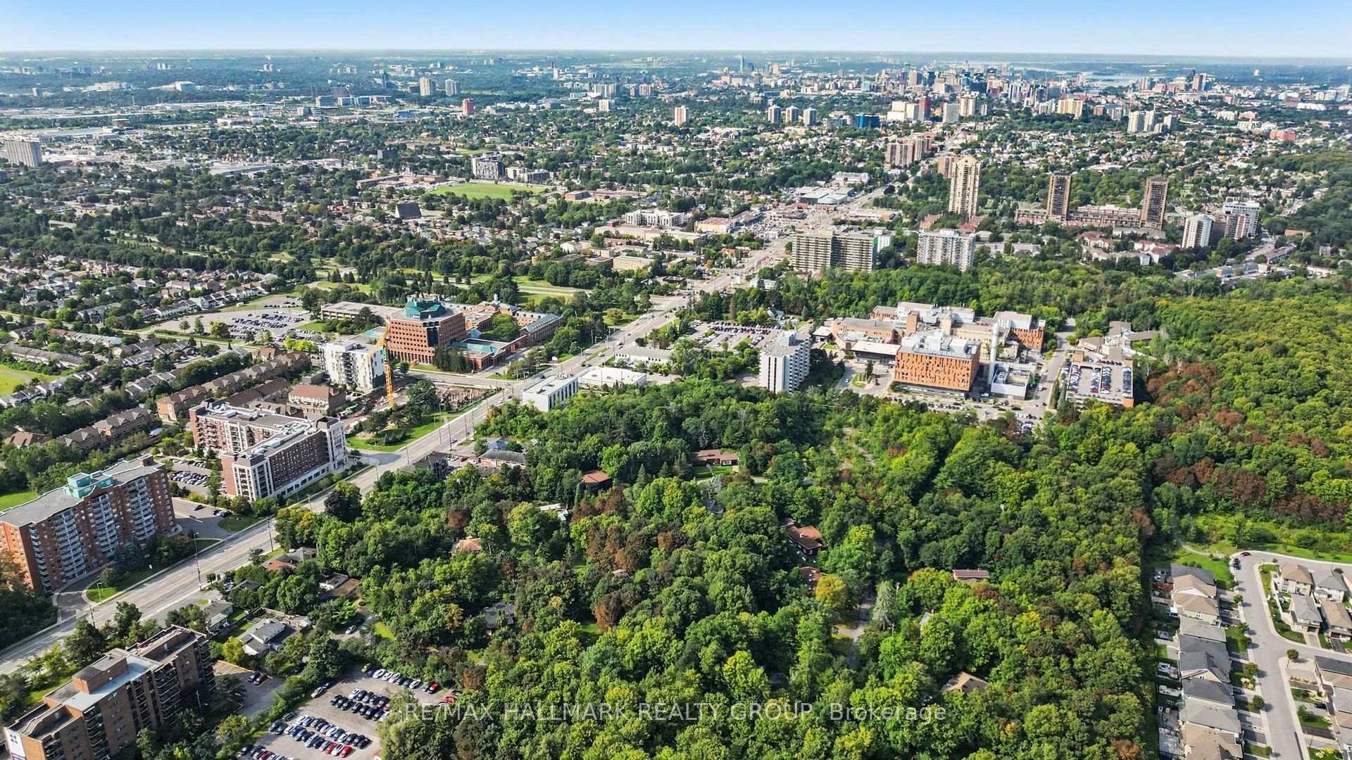 Photo 32 of 20 Fairhaven Way, Ottawa, CFB Rockcliffe and Area — HOMEH