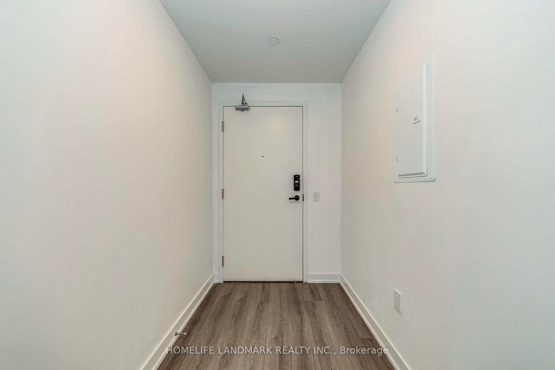 Photo 6 of Unit 2304, 3883 Quartz Road, Mississauga, City Centre — HOMEH