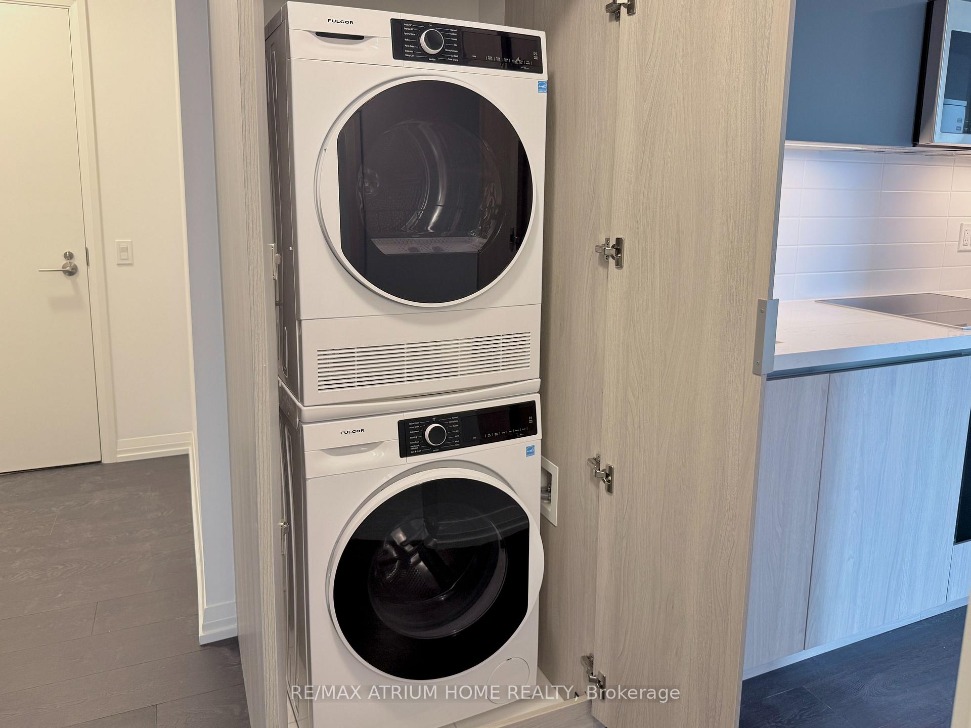 Photo 18 of Unit 2322, 400 King Street W, Toronto, Waterfront Communities — HOMEH