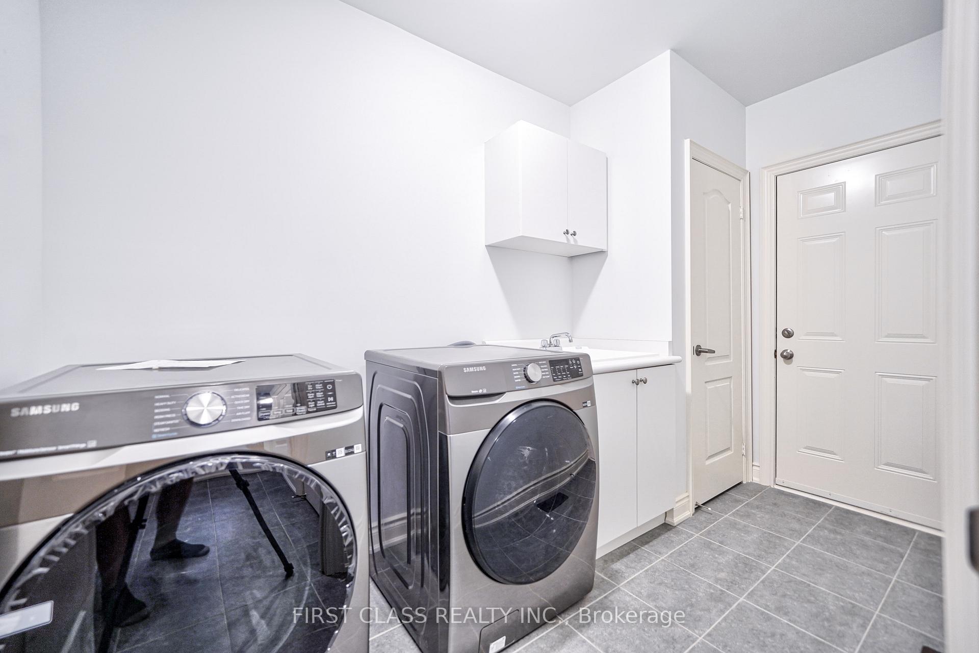Photo 9 of 325 Boundary Boulevard, Markham, Rural Markham — HOMEH