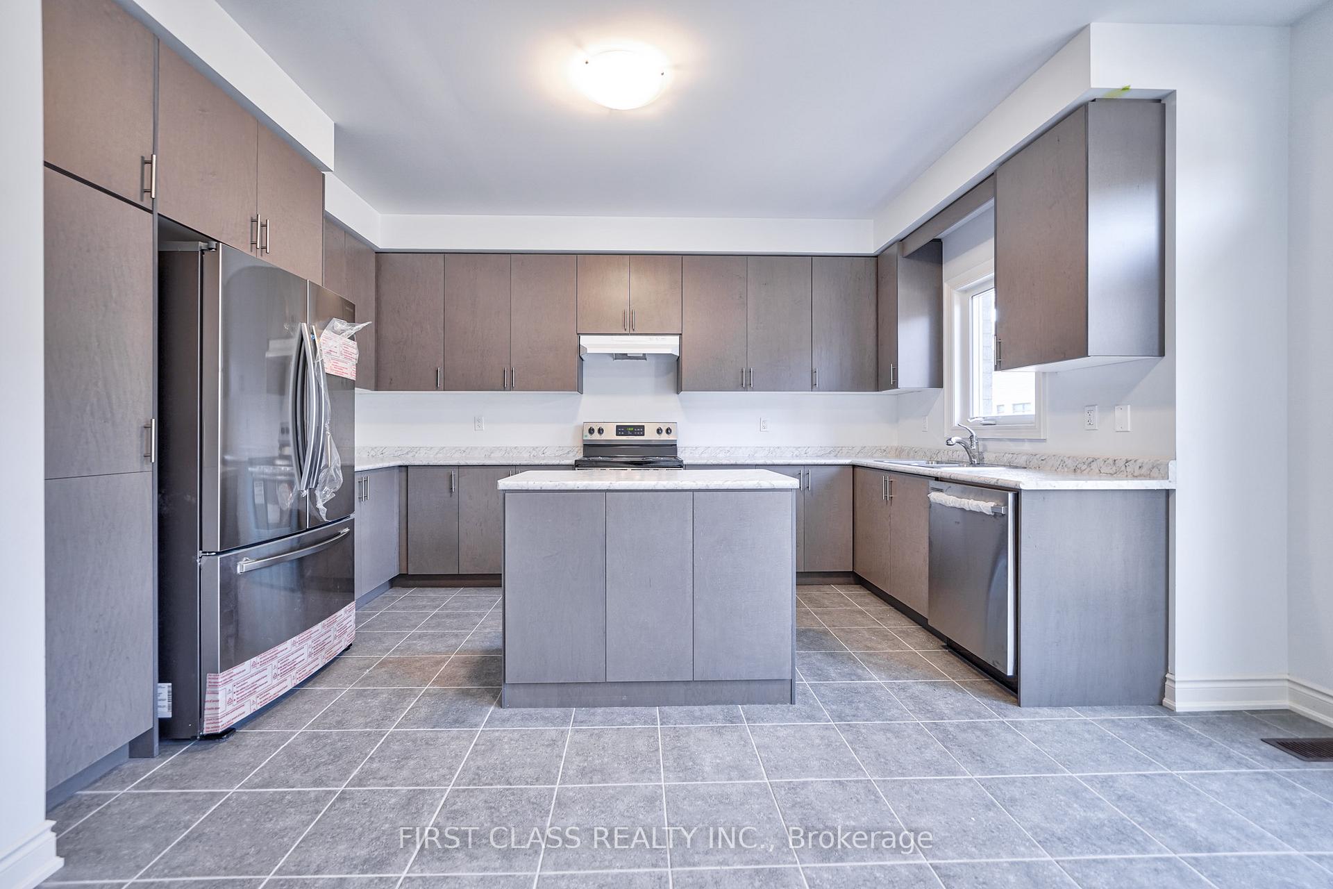 Photo 14 of 325 Boundary Boulevard, Markham, Rural Markham — HOMEH
