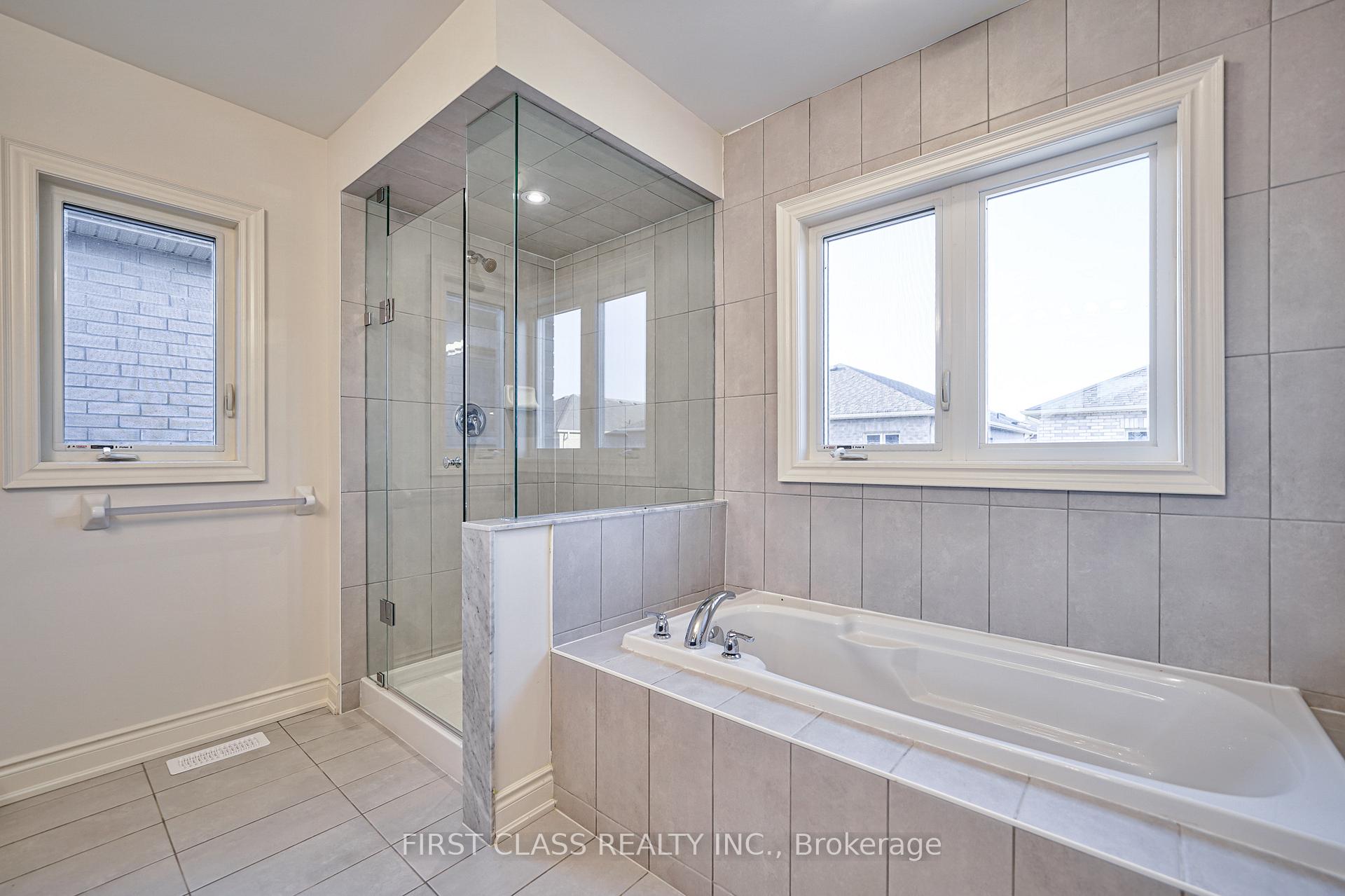 Photo 21 of 325 Boundary Boulevard, Markham, Rural Markham — HOMEH