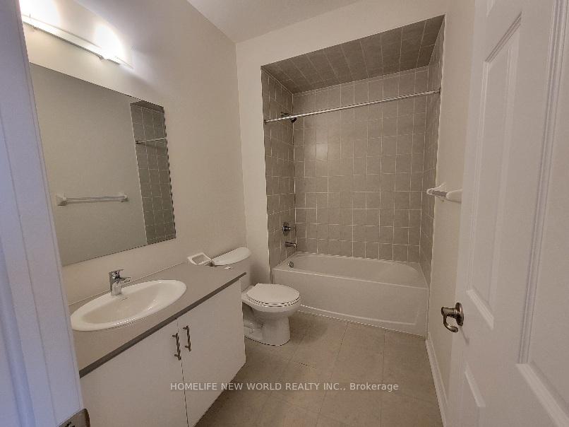 Photo 11 of 188 Mumbai Drive, Markham, Middlefield — HOMEH
