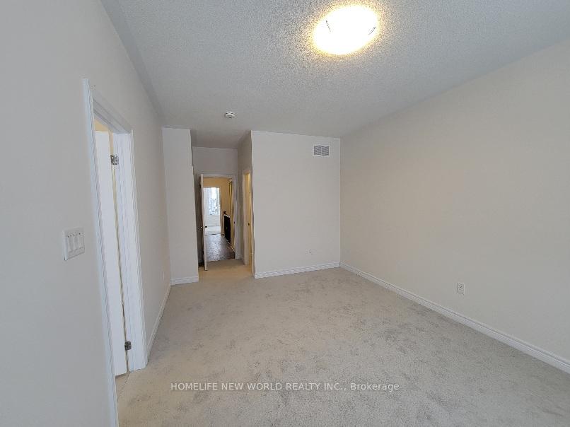Photo 12 of 188 Mumbai Drive, Markham, Middlefield — HOMEH