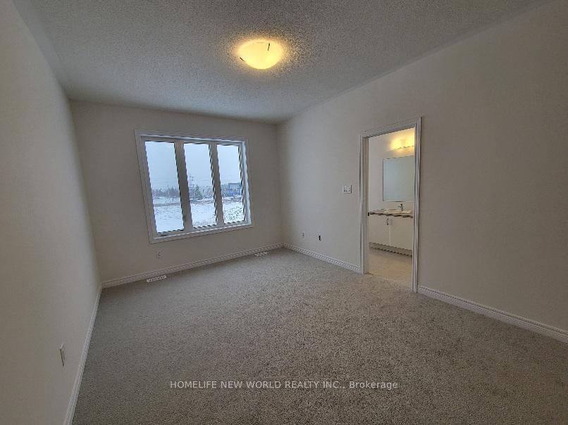 Photo 13 of 188 Mumbai Drive, Markham, Middlefield — HOMEH