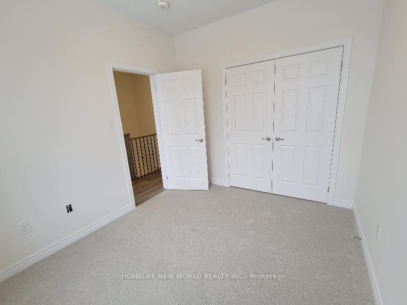 Photo 18 of 188 Mumbai Drive, Markham, Middlefield — HOMEH