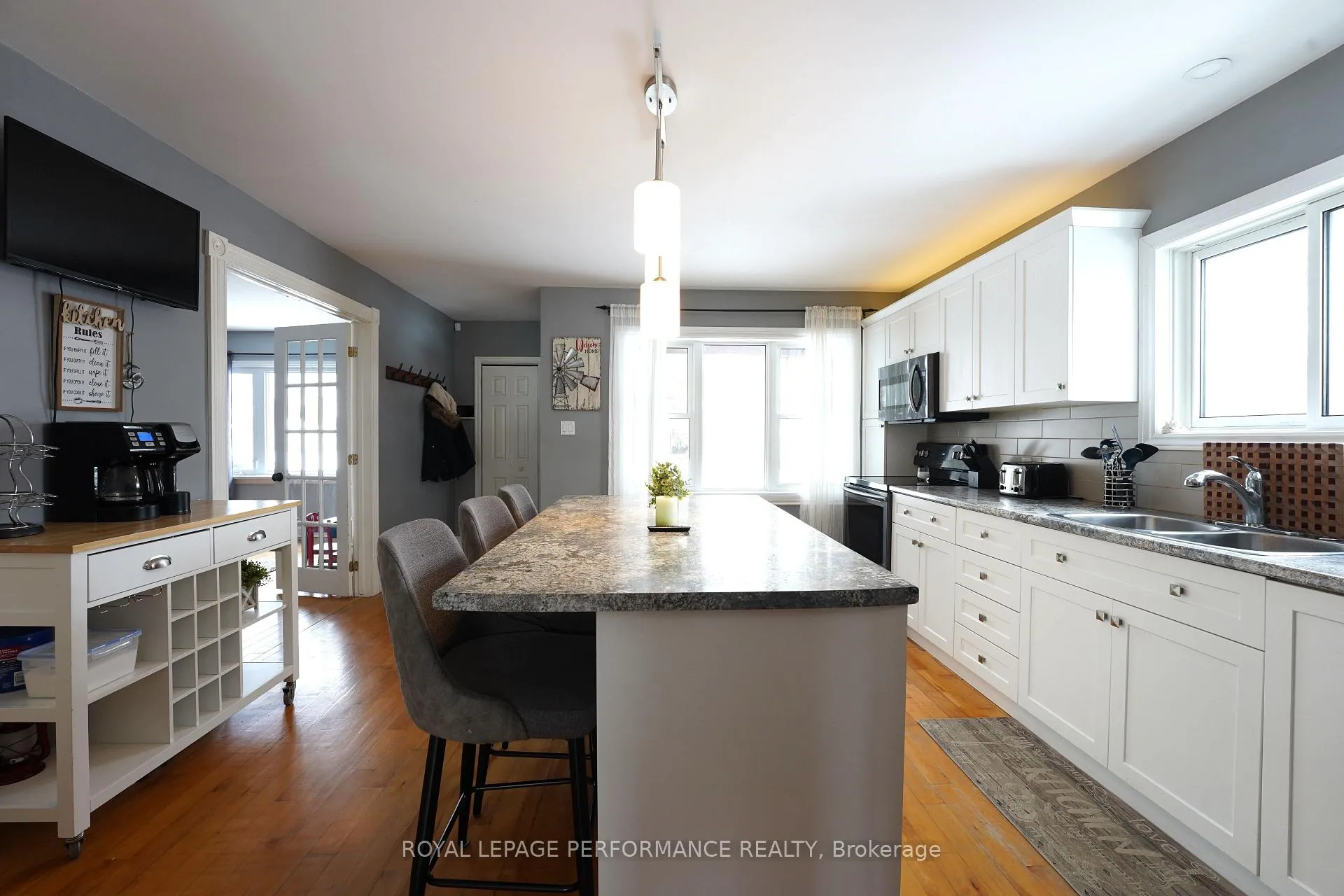 Photo 6 of 209 Anthony Street, Cornwall — HOMEH