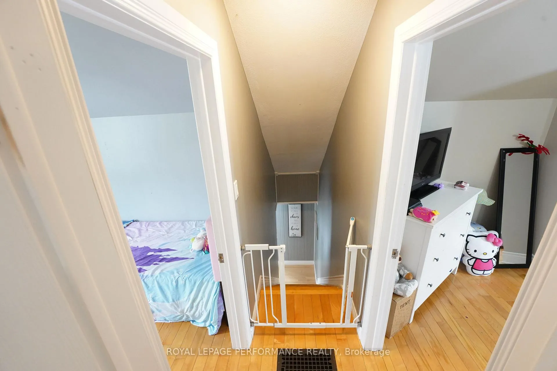 Photo 17 of 209 Anthony Street, Cornwall — HOMEH