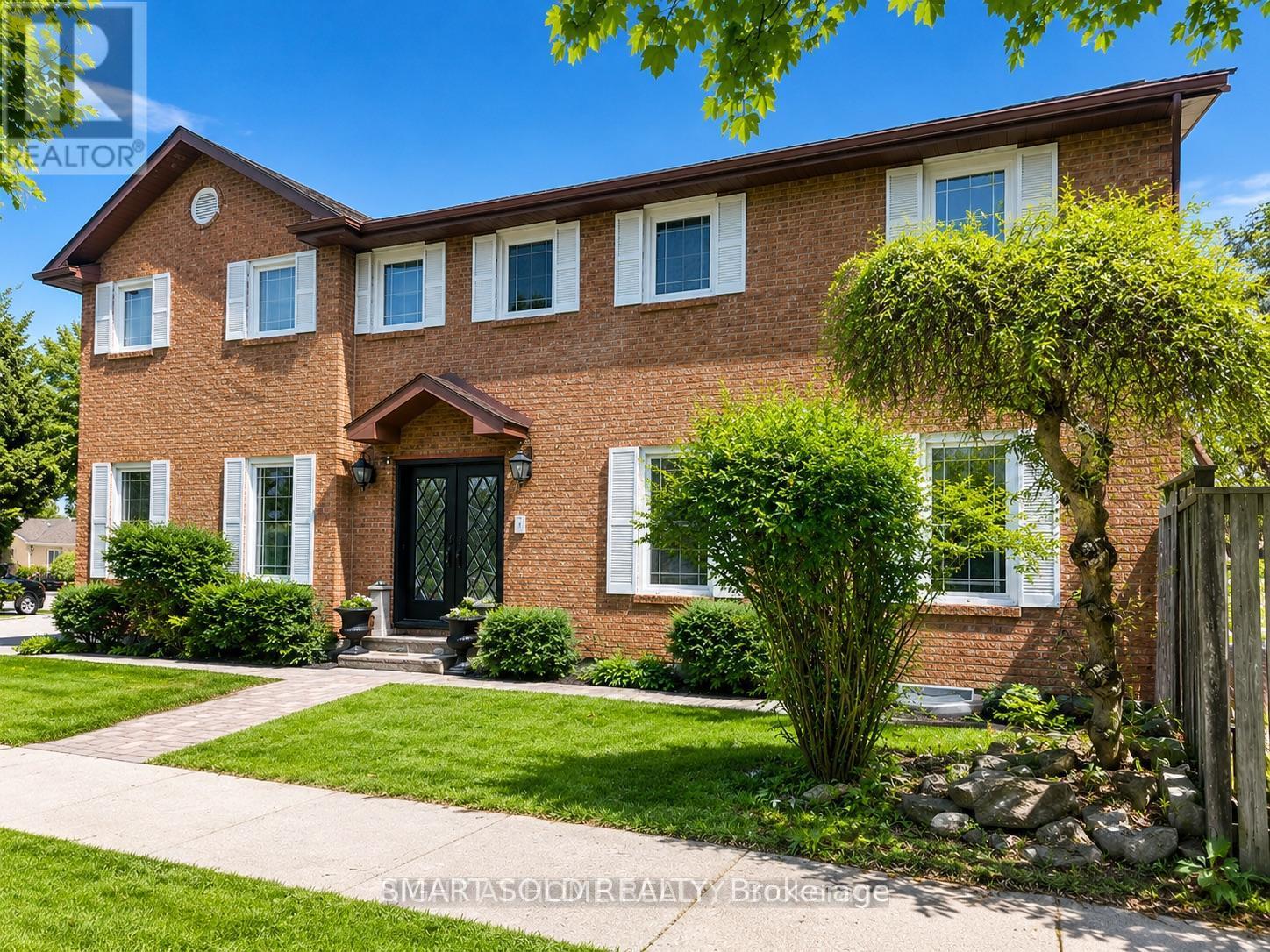 Photo 2 of 1 Tiffany Gate, Richmond Hill, South Richvale — HOMEH