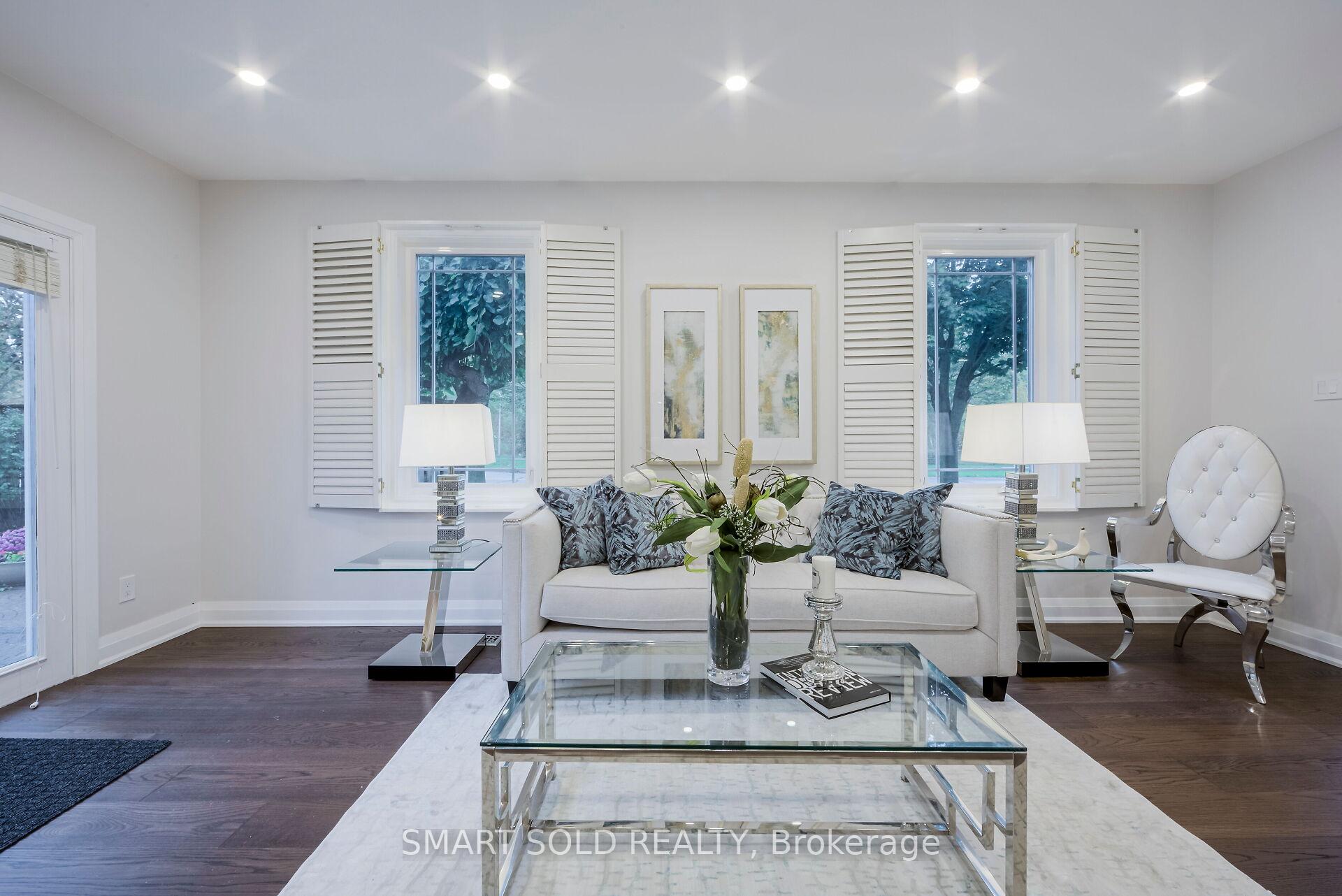 Photo 10 of 1 Tiffany Gate, Richmond Hill, South Richvale — HOMEH