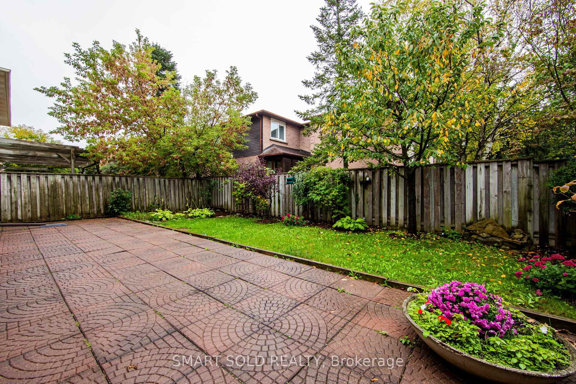 Photo 46 of 1 Tiffany Gate, Richmond Hill, South Richvale — HOMEH