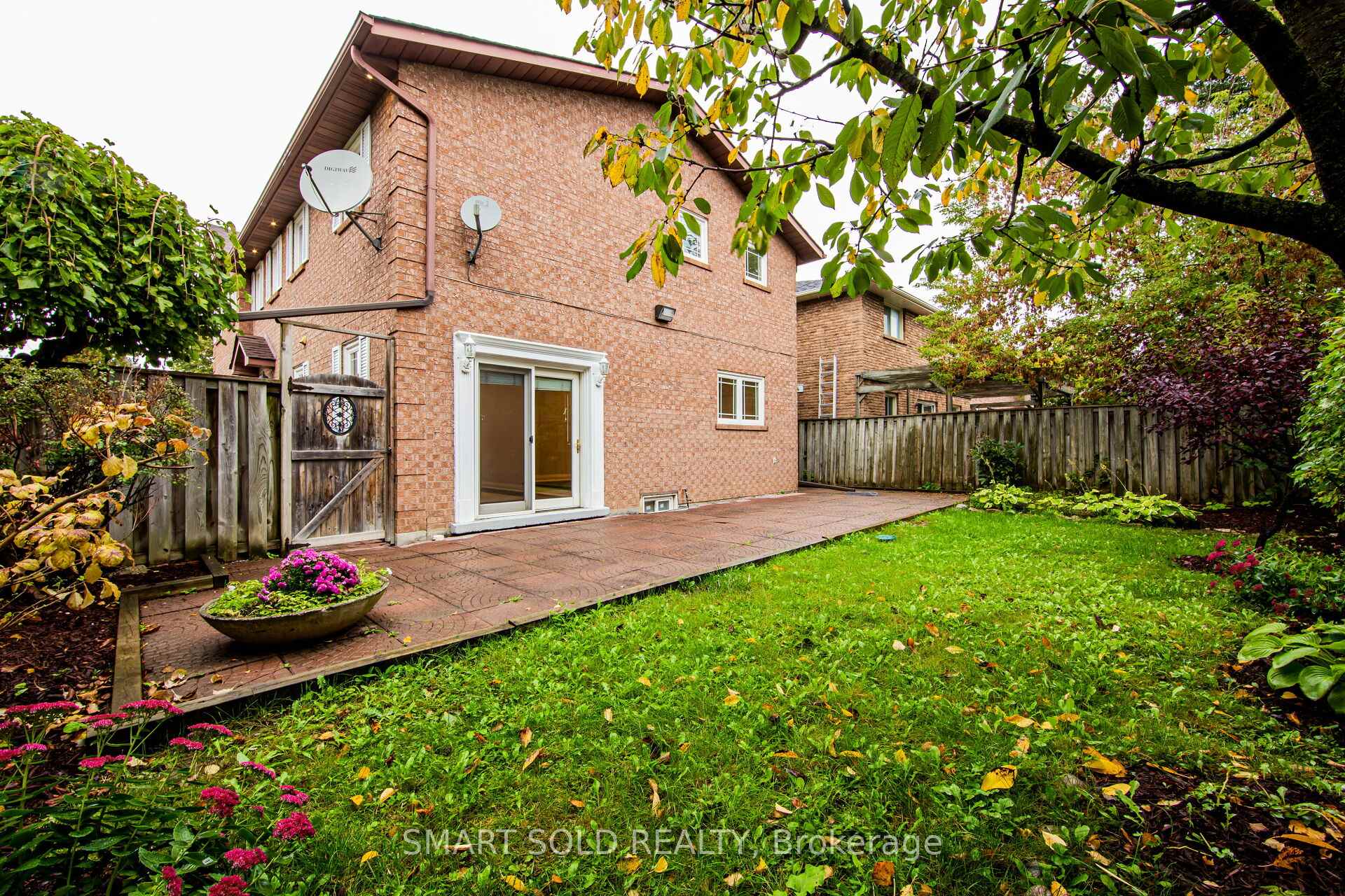 Photo 47 of 1 Tiffany Gate, Richmond Hill, South Richvale — HOMEH