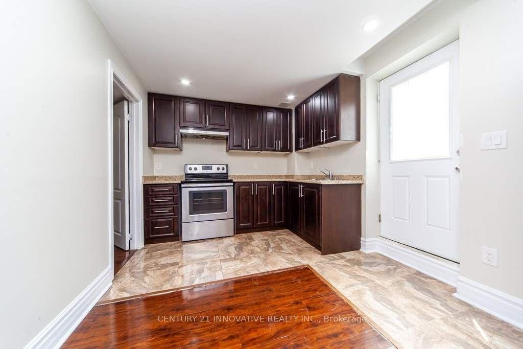 Photo 5 of Unit Bsmt, 4 Aquilina Court E, Ajax, Northeast Ajax — HOMEH
