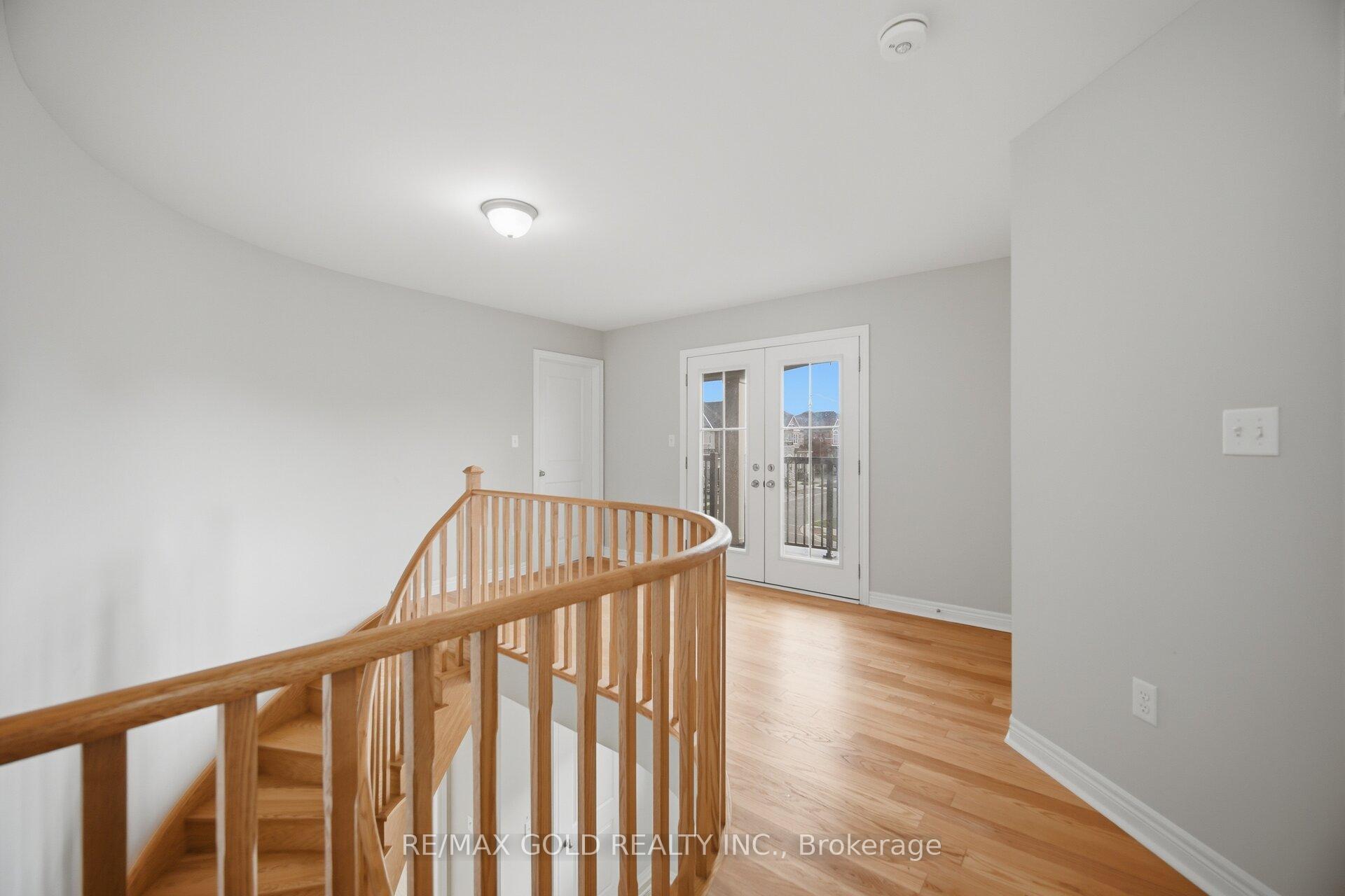 Photo 11 of 473 Veterans Drive, Brampton, Northwest Brampton — HOMEH