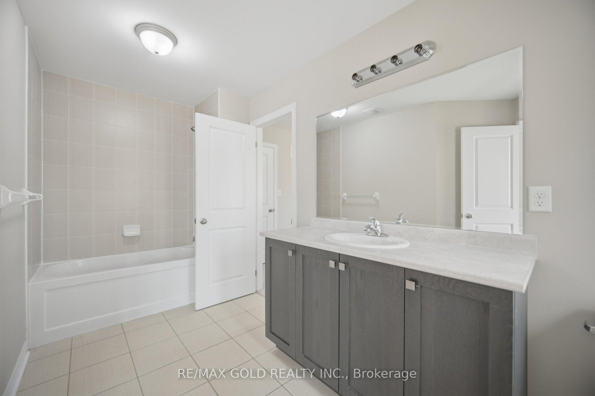Photo 23 of 473 Veterans Drive, Brampton, Northwest Brampton — HOMEH