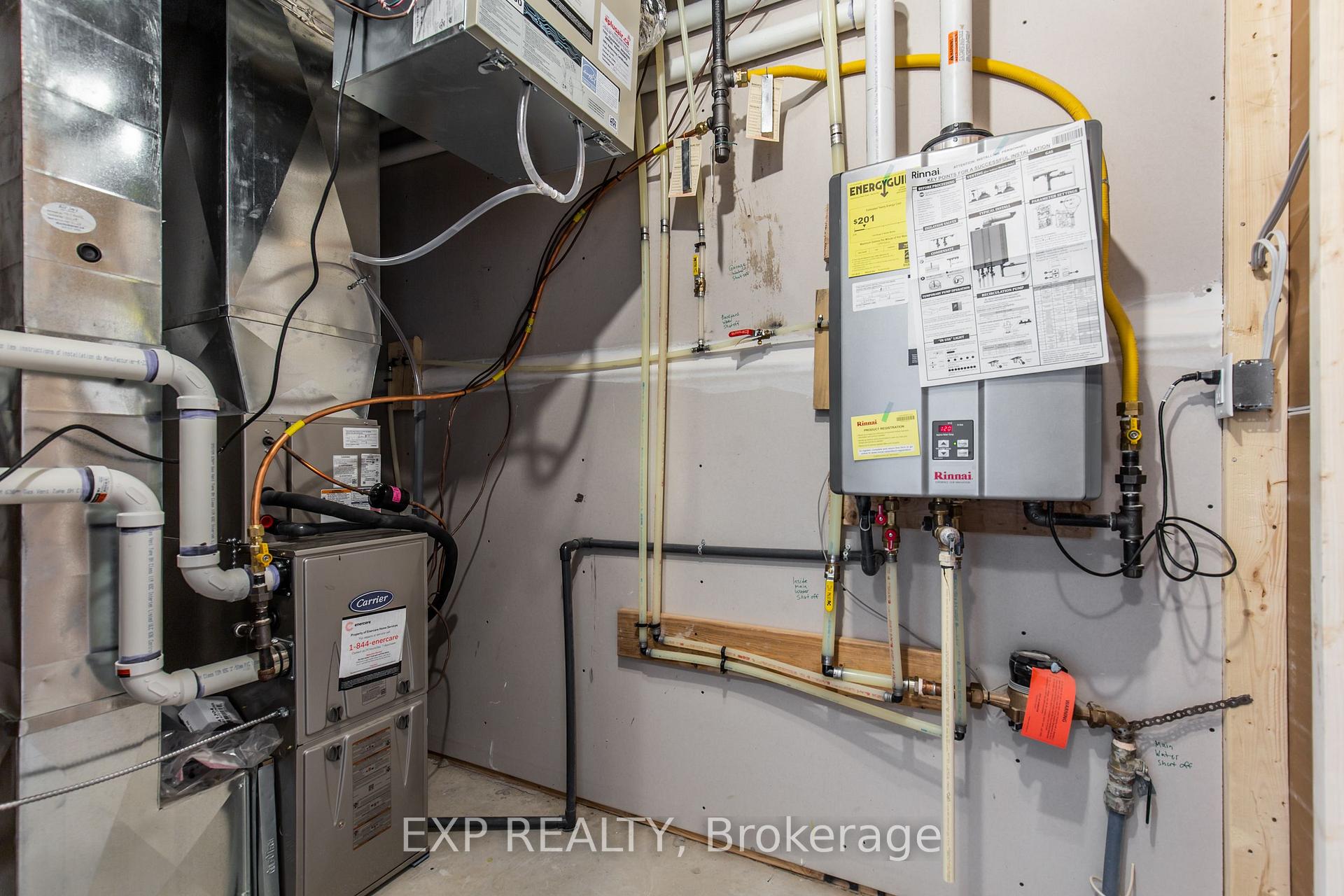 Photo 9 of 21 Bayberry Lane, Hamilton, Mount Hope — HOMEH