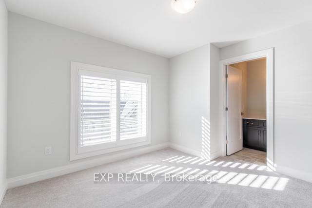 Photo 33 of 21 Bayberry Lane, Hamilton, Mount Hope — HOMEH