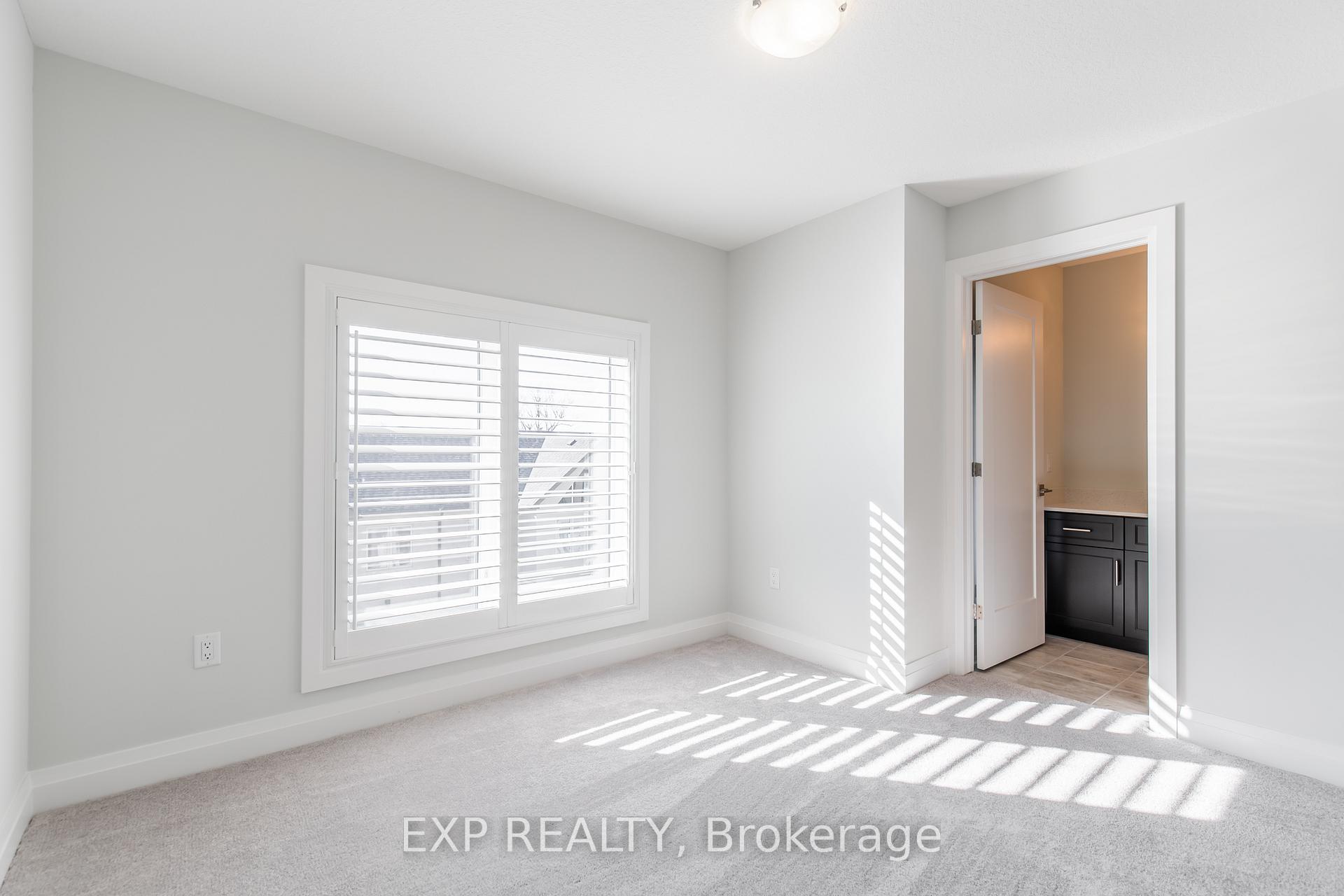 Photo 34 of 21 Bayberry Lane, Hamilton, Mount Hope — HOMEH