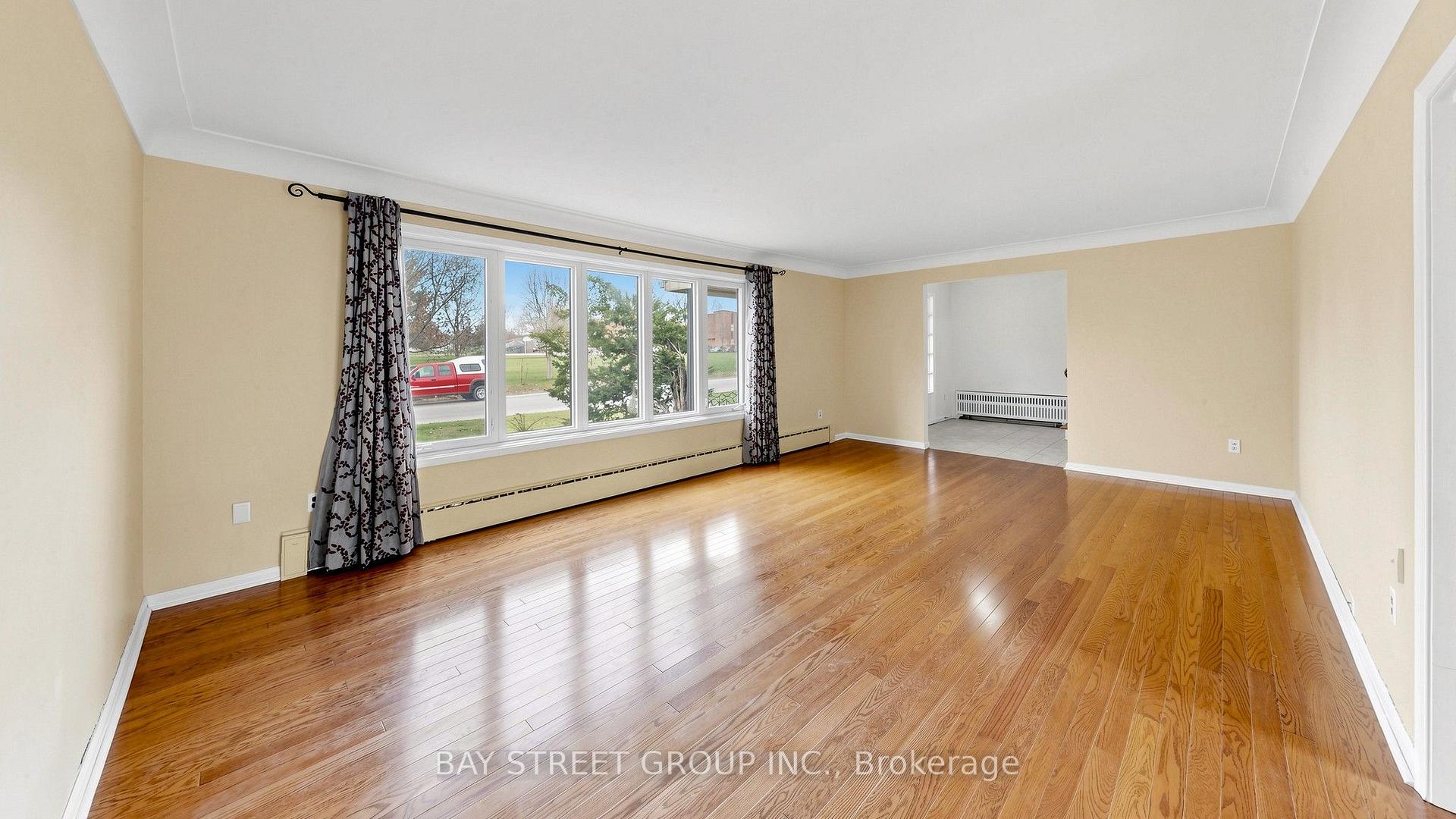 Photo 3 of 14 Machar Place, Kingston, Central City West — HOMEH
