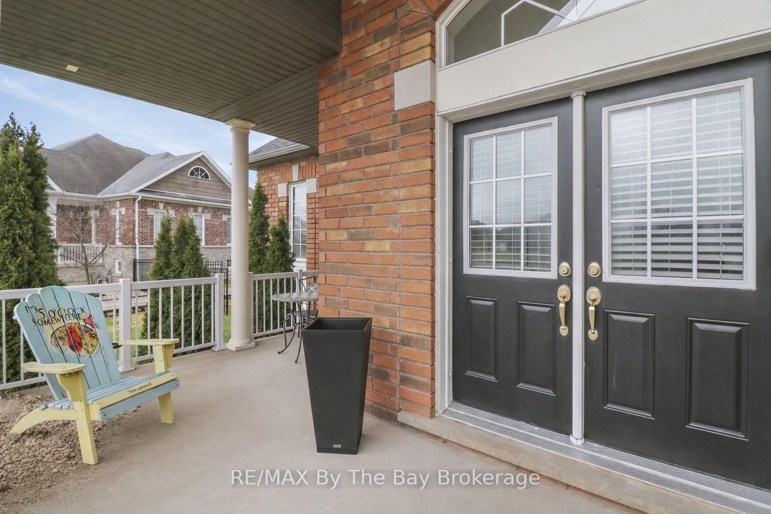 Photo 15 of 10 Basswood Drive, Wasaga Beach — HOMEH