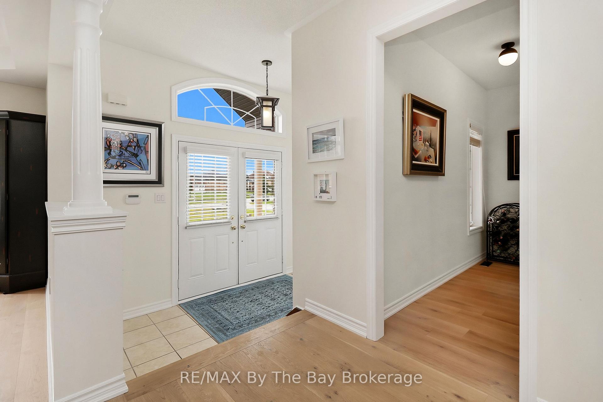 Photo 16 of 10 Basswood Drive, Wasaga Beach — HOMEH