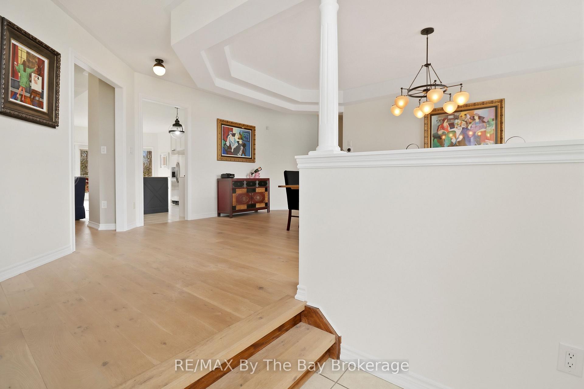 Photo 18 of 10 Basswood Drive, Wasaga Beach — HOMEH