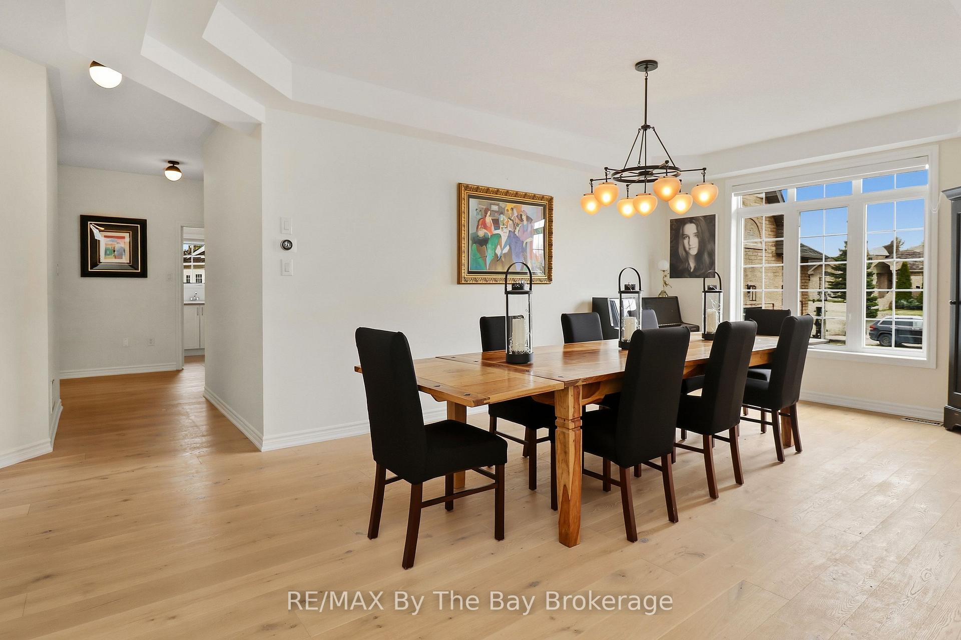 Photo 20 of 10 Basswood Drive, Wasaga Beach — HOMEH