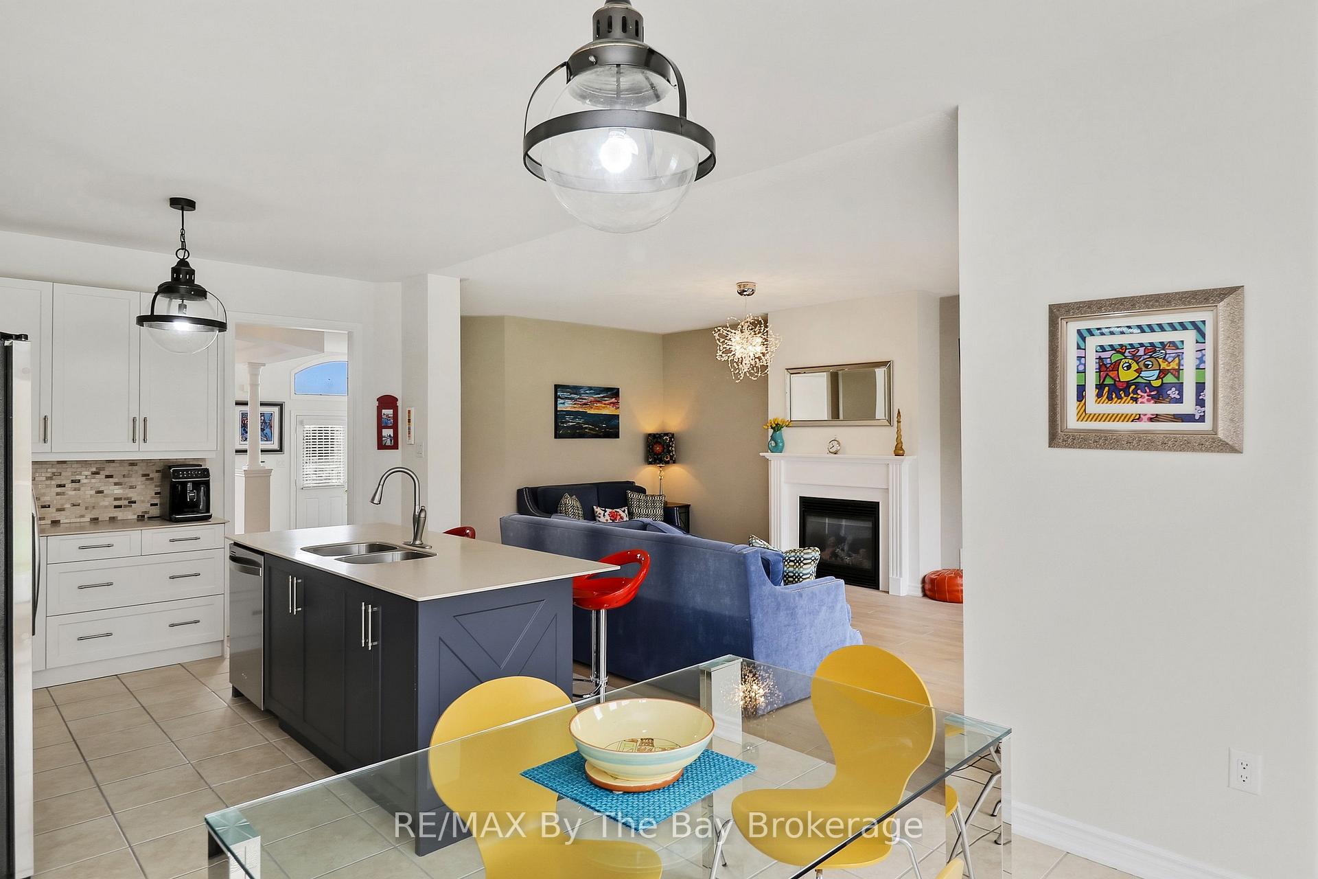 Photo 25 of 10 Basswood Drive, Wasaga Beach — HOMEH