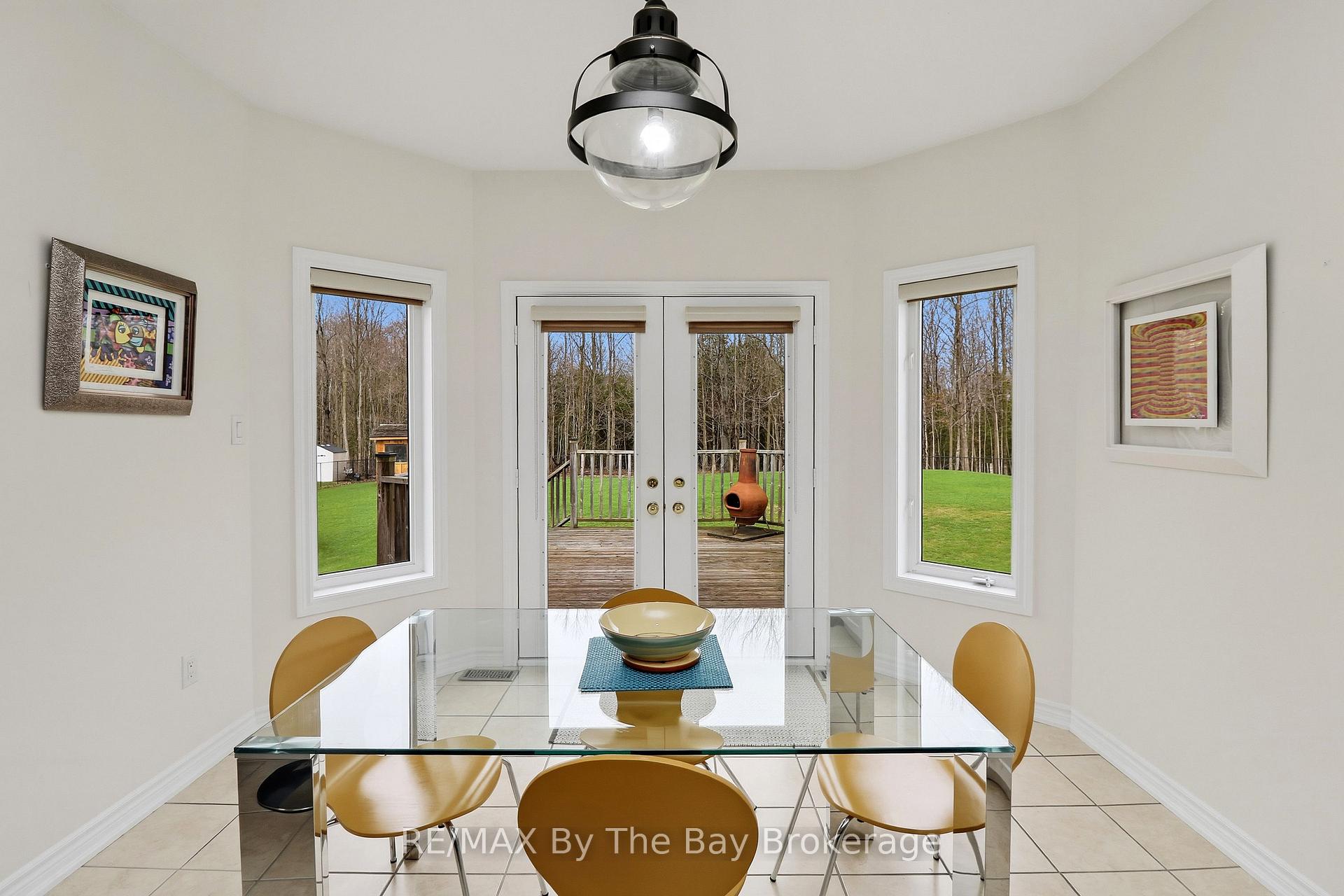 Photo 26 of 10 Basswood Drive, Wasaga Beach — HOMEH