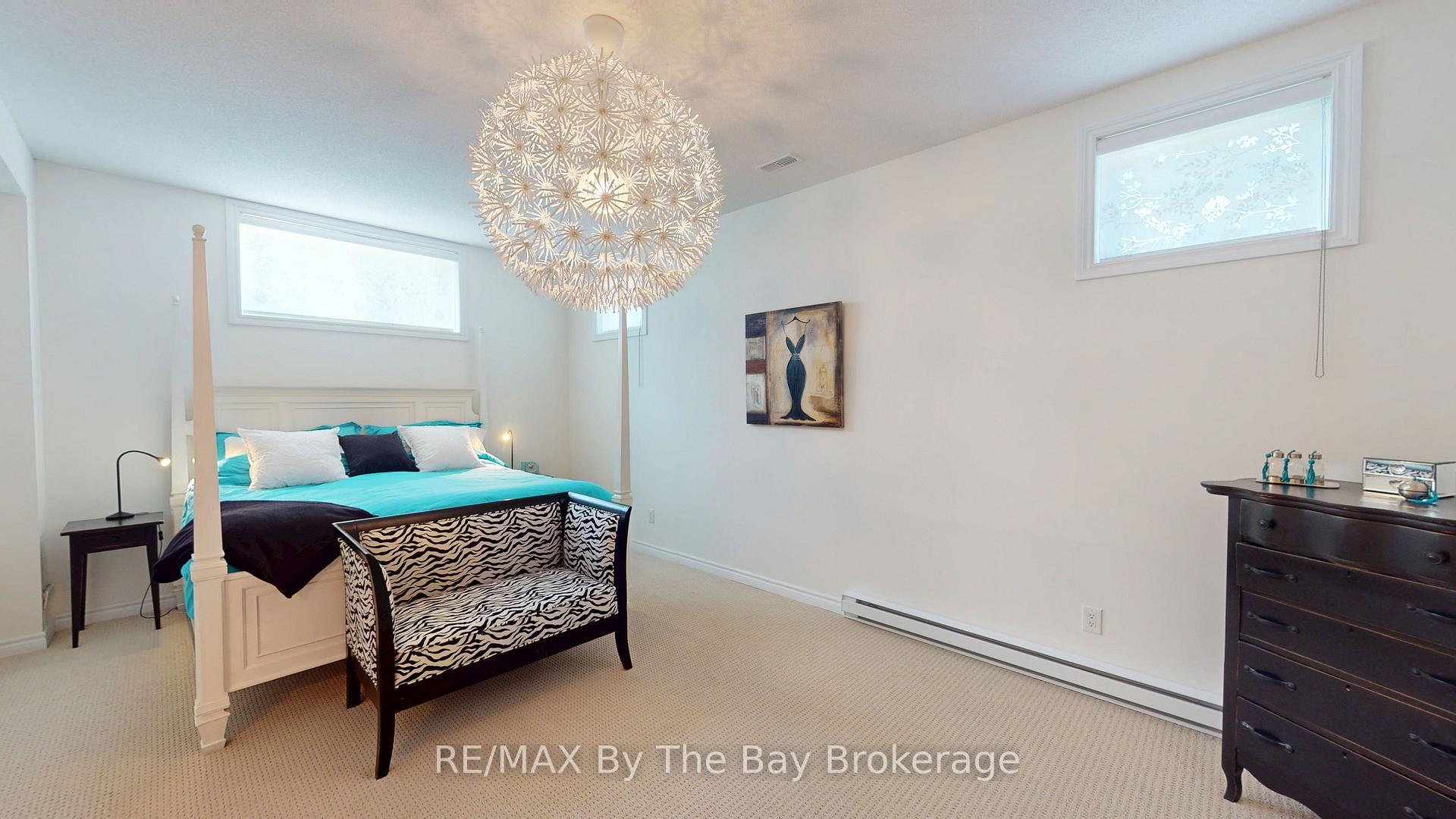 Photo 40 of 10 Basswood Drive, Wasaga Beach — HOMEH