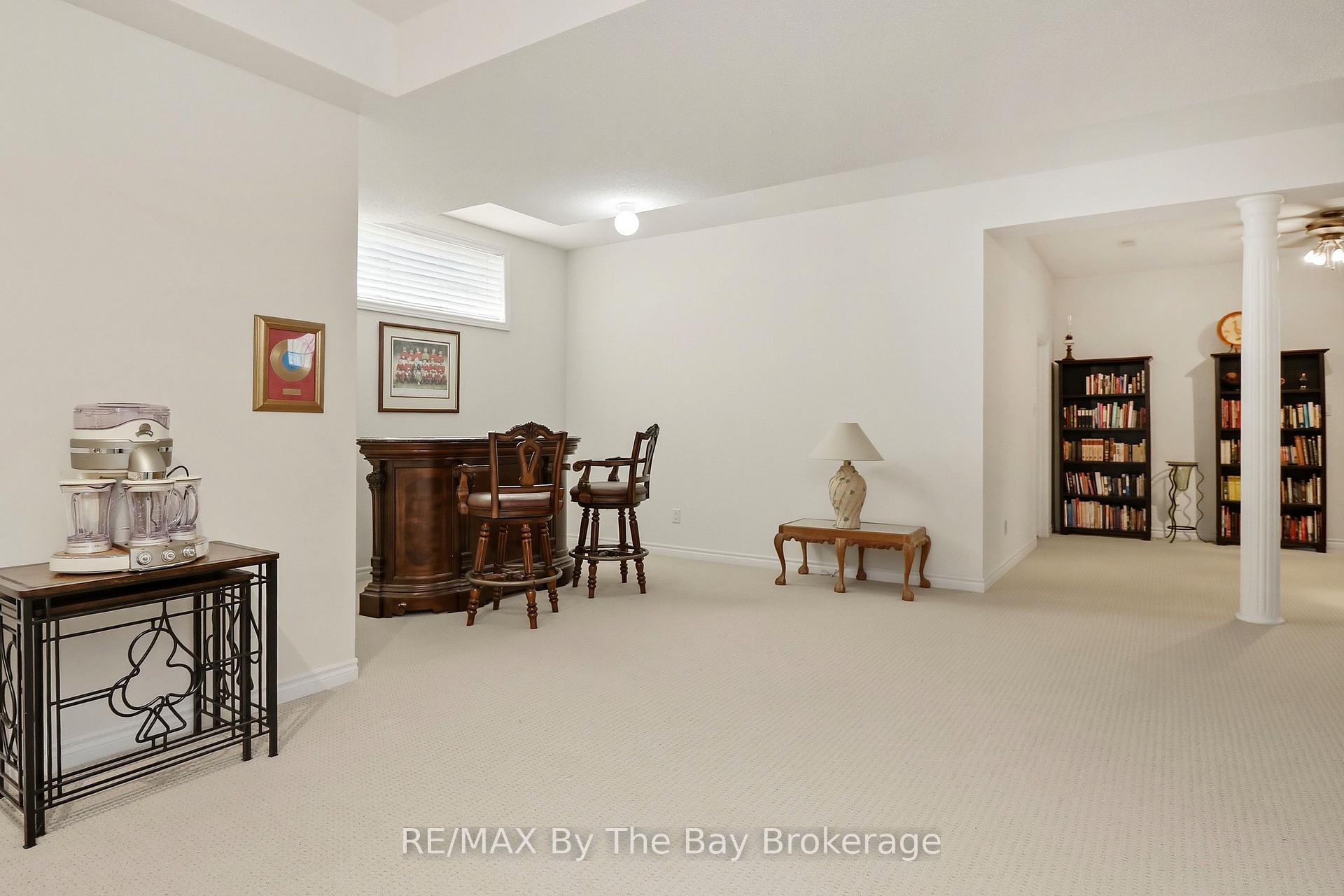 Photo 42 of 10 Basswood Drive, Wasaga Beach — HOMEH