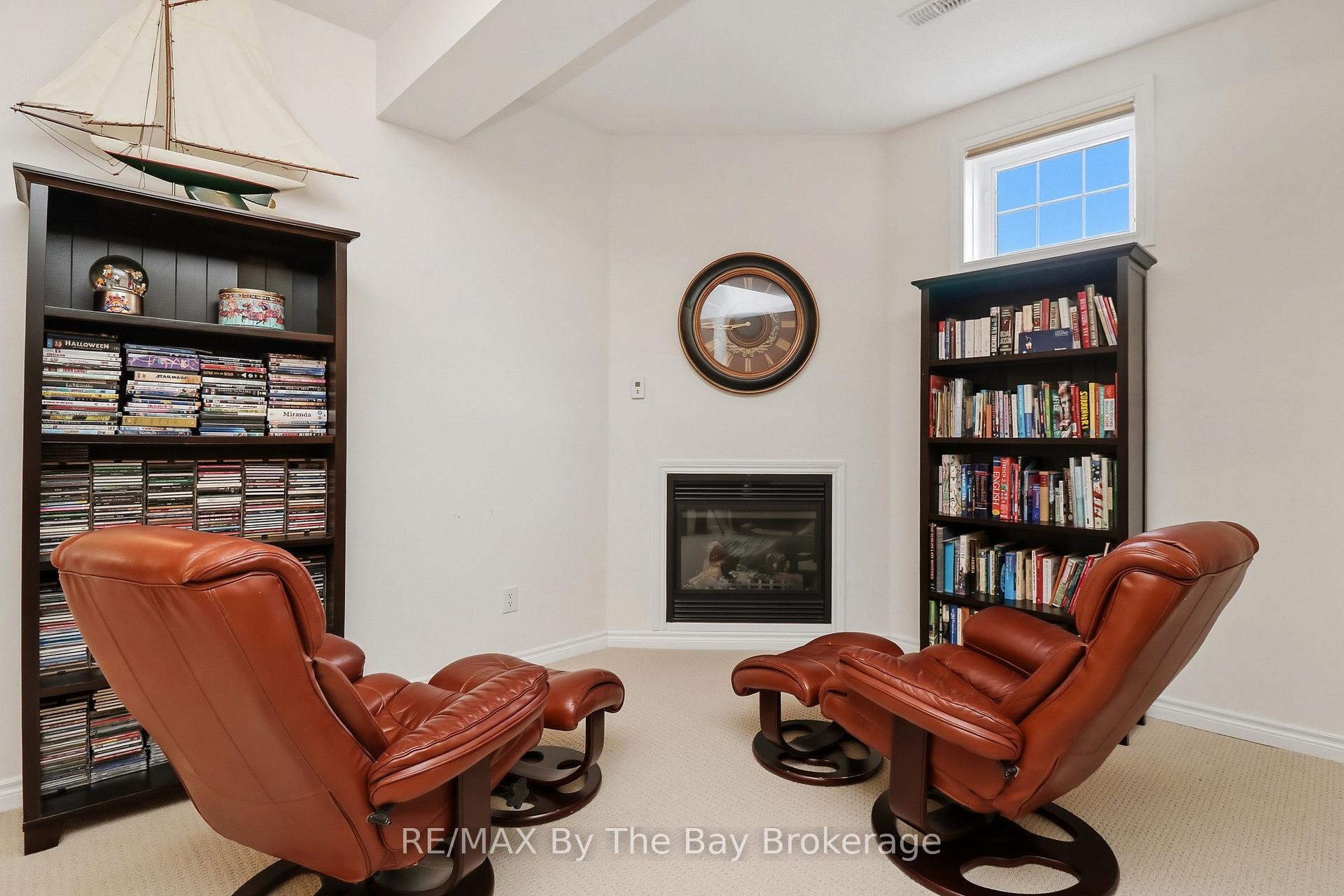 Photo 46 of 10 Basswood Drive, Wasaga Beach — HOMEH