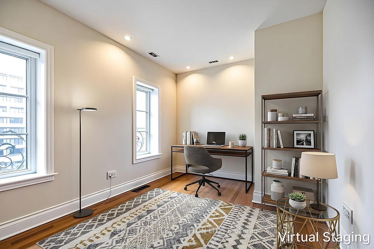 Photo 11 of Unit 405, 1 Verclaire Gate, Markham, Unionville — HOMEH