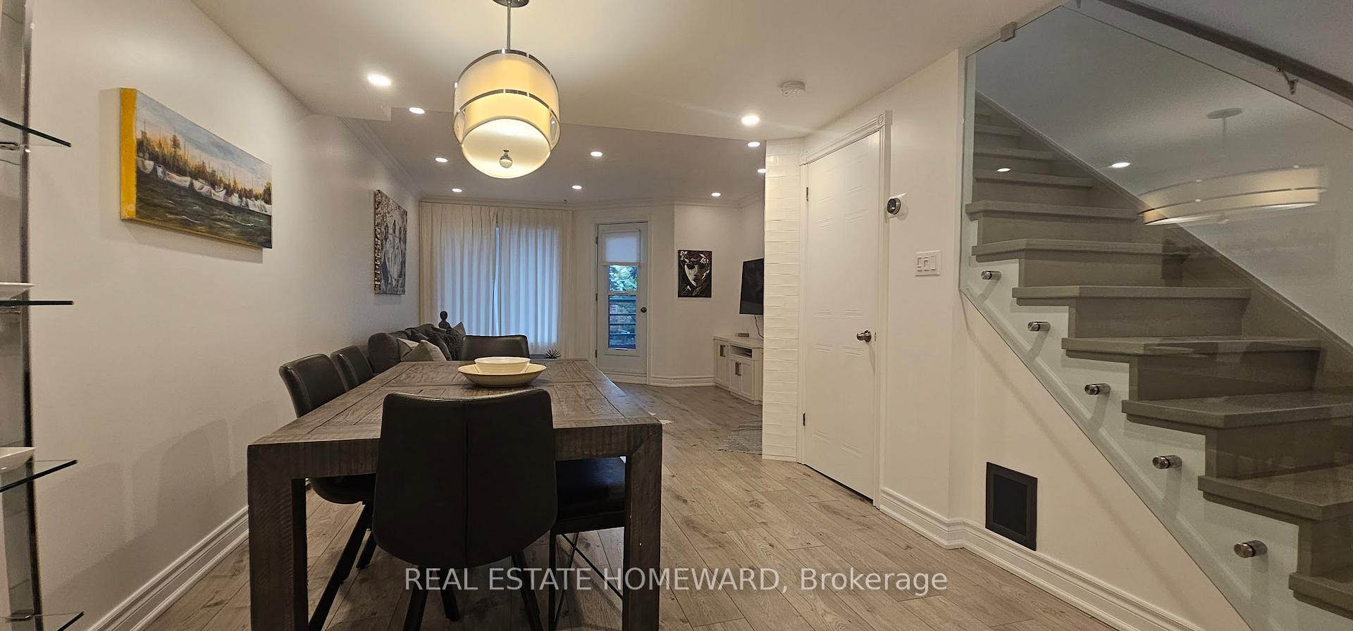 Photo 8 of Unit 5, 122 Glen Manor Drive, Toronto, The Beaches — HOMEH
