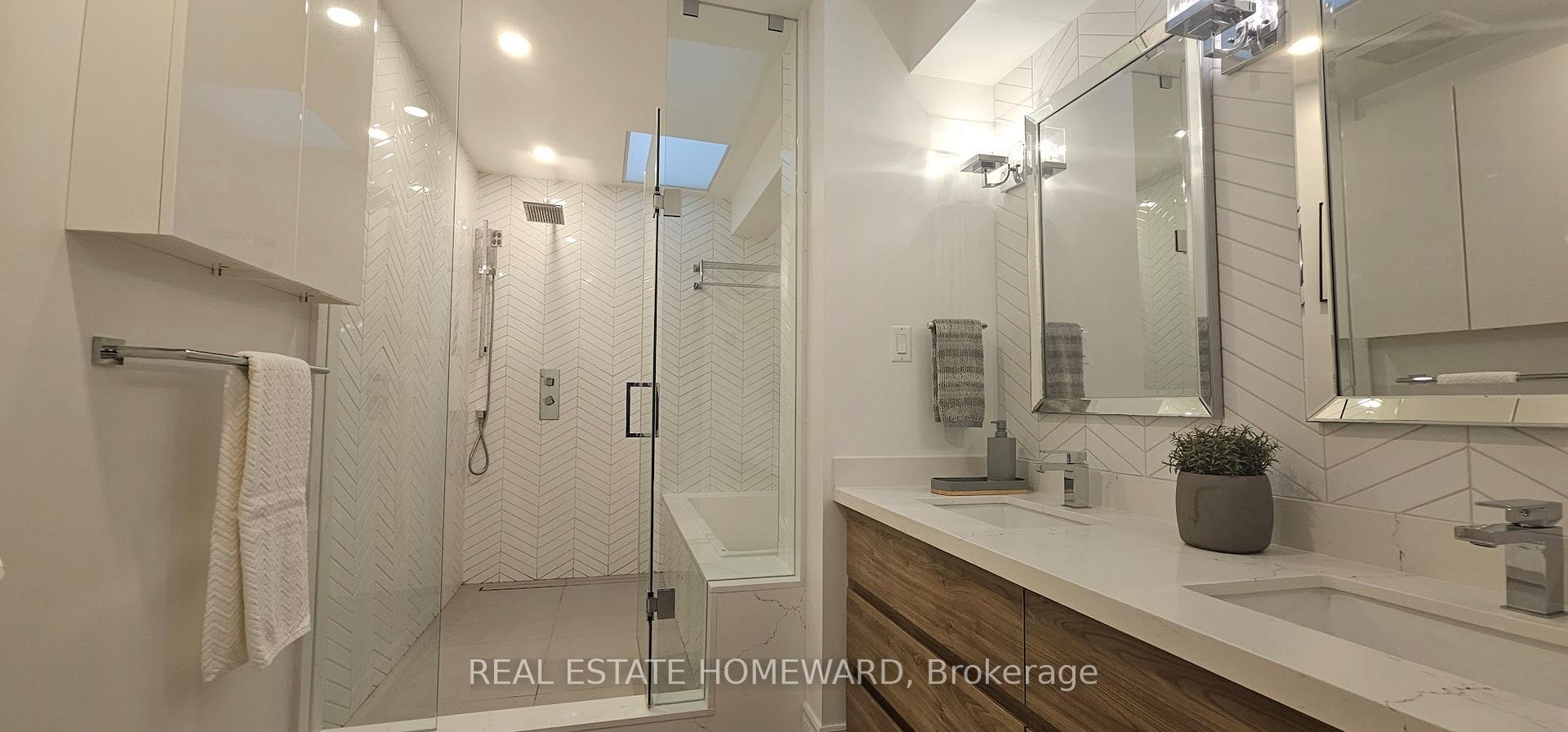 Photo 17 of Unit 5, 122 Glen Manor Drive, Toronto, The Beaches — HOMEH