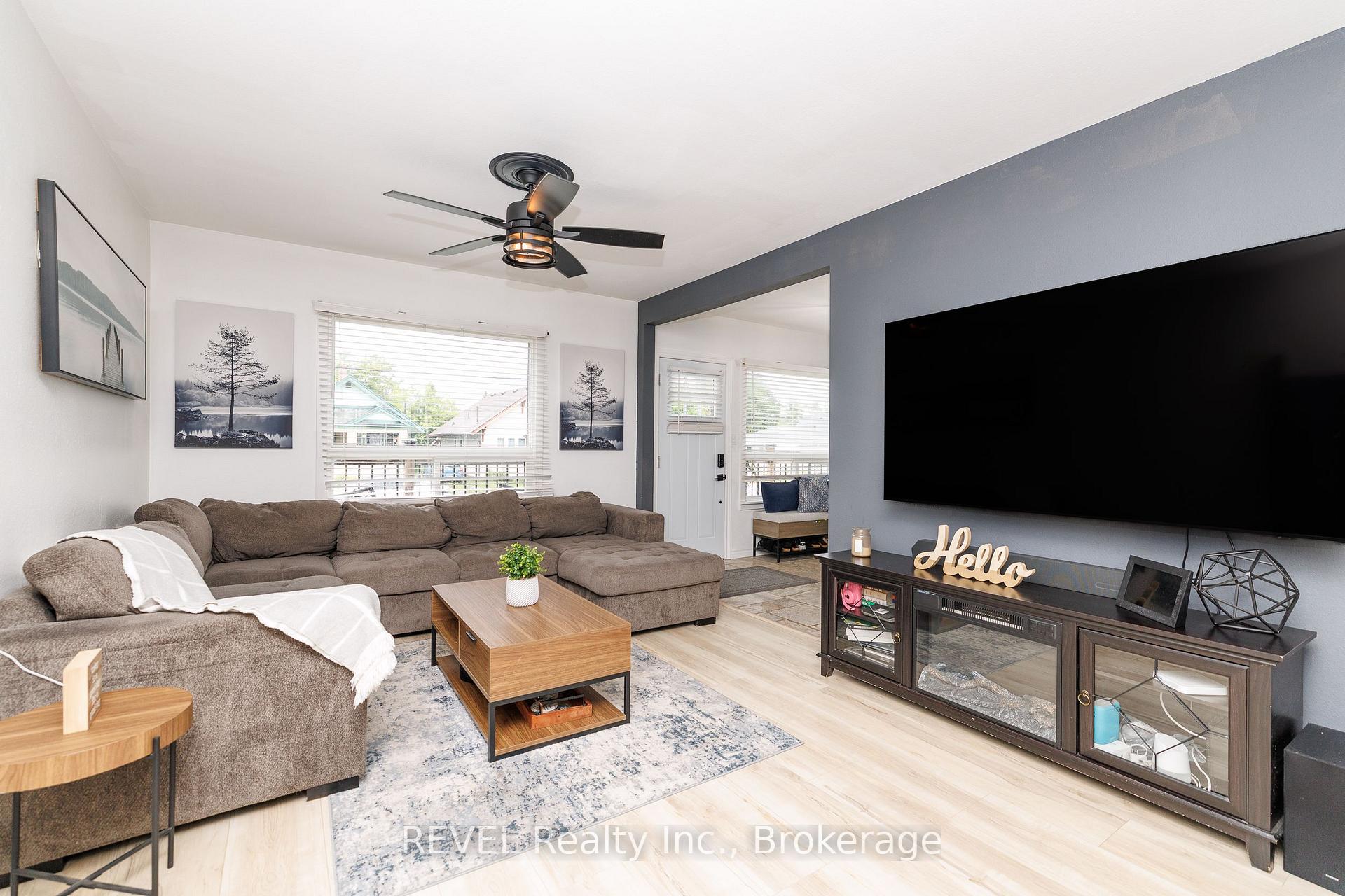 Photo 9 of 4594 Ferguson Street, Niagara Falls, Downtown — HOMEH