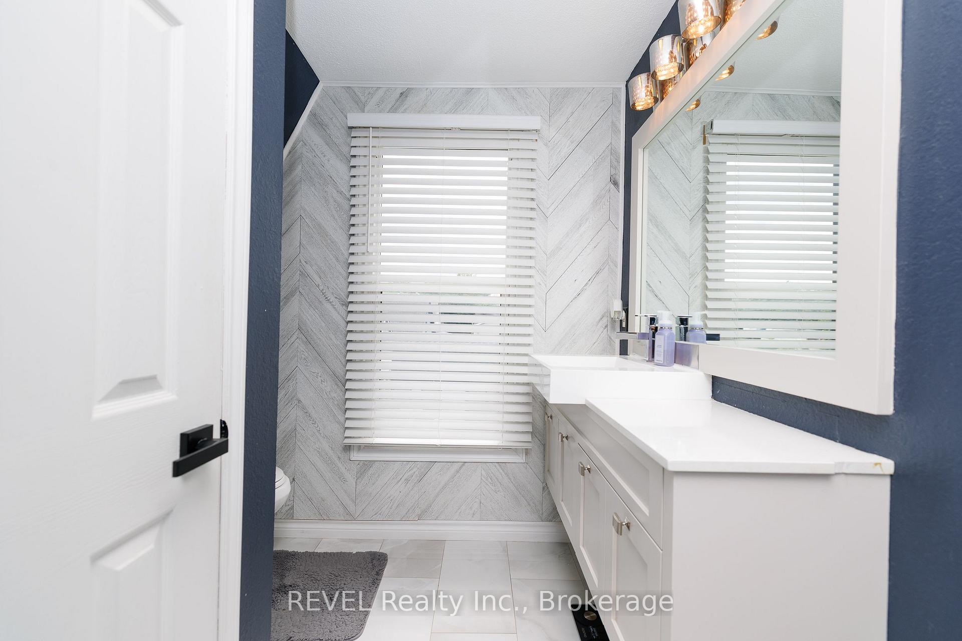 Photo 21 of 4594 Ferguson Street, Niagara Falls, Downtown — HOMEH