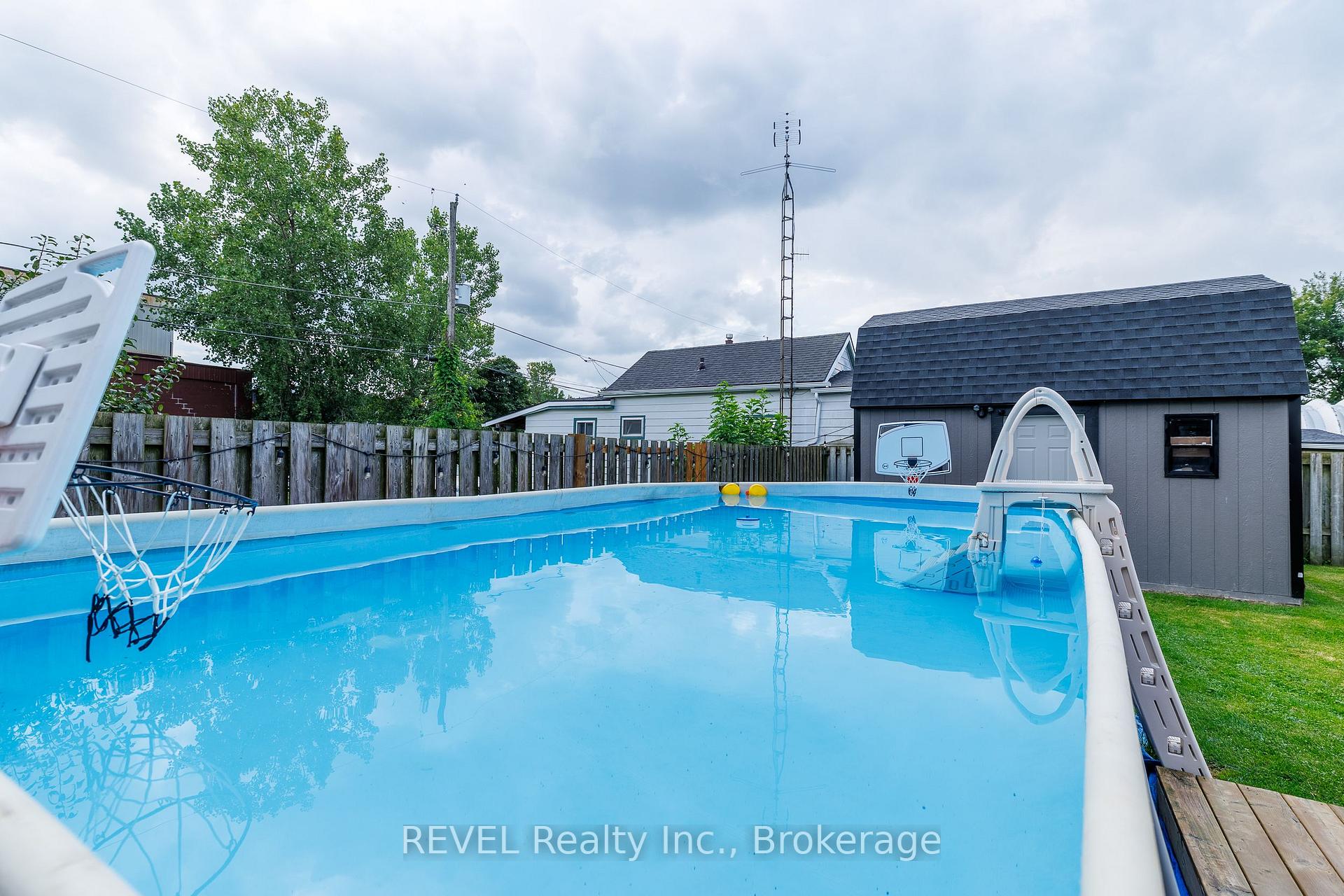 Photo 35 of 4594 Ferguson Street, Niagara Falls, Downtown — HOMEH