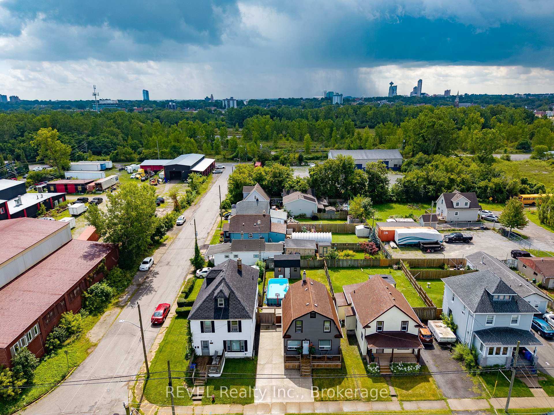 Photo 45 of 4594 Ferguson Street, Niagara Falls, Downtown — HOMEH