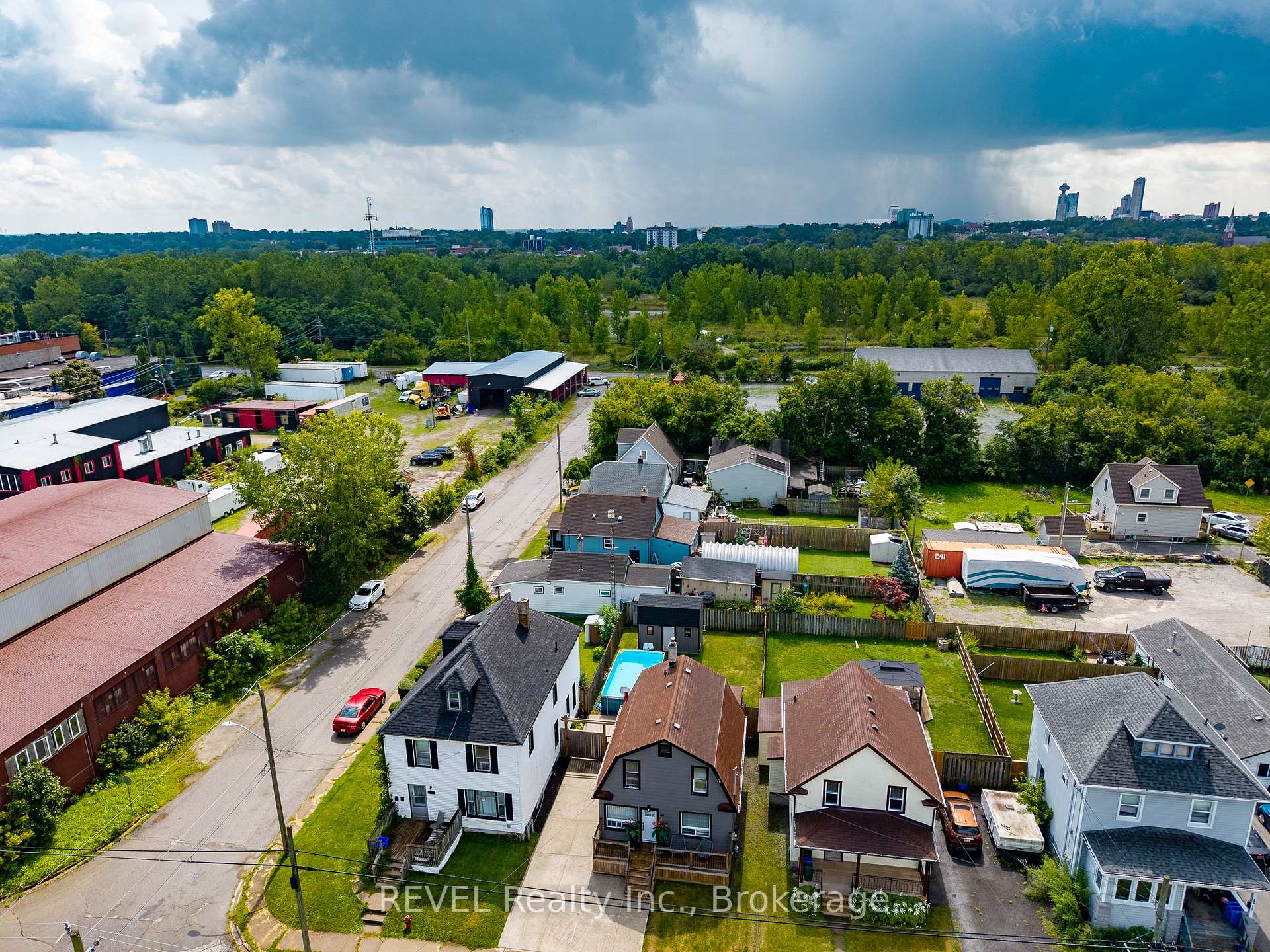 Photo 46 of 4594 Ferguson Street, Niagara Falls, Downtown — HOMEH