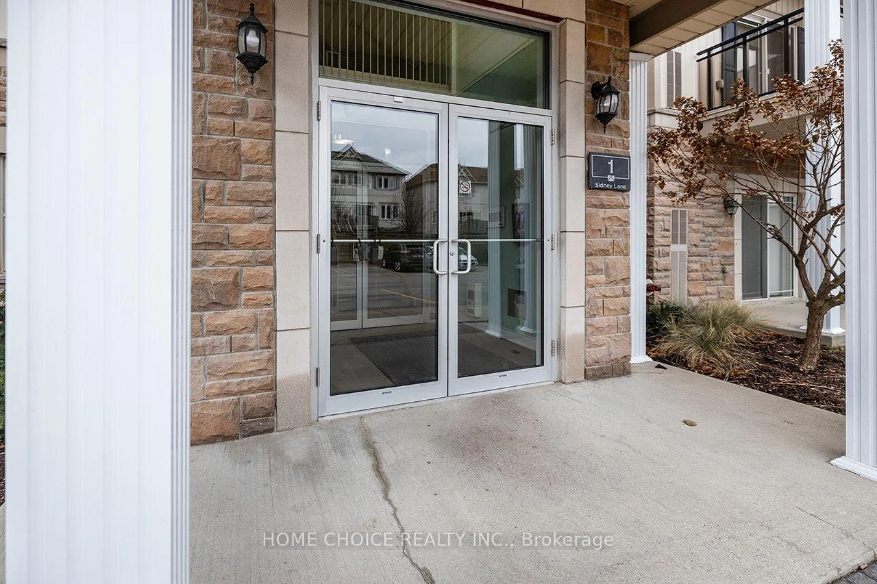 Photo 6 of Unit 105, 1 Sidney Lane, Clarington, Bowmanville — HOMEH