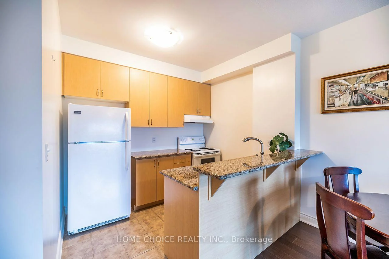 Photo 12 of Unit 105, 1 Sidney Lane, Clarington, Bowmanville — HOMEH