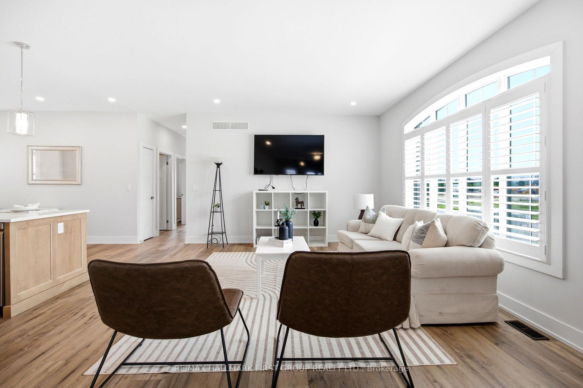 Photo 10 of 2 Braeburn Street, Brighton — HOMEH