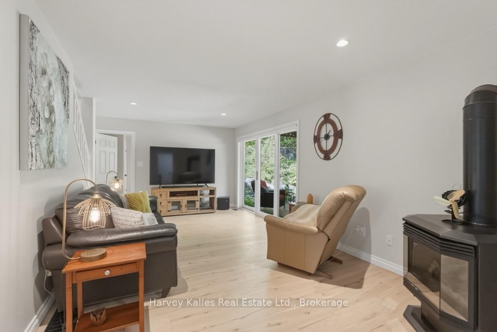 Photo 35 of 40 Wilson Road, Seguin — HOMEH