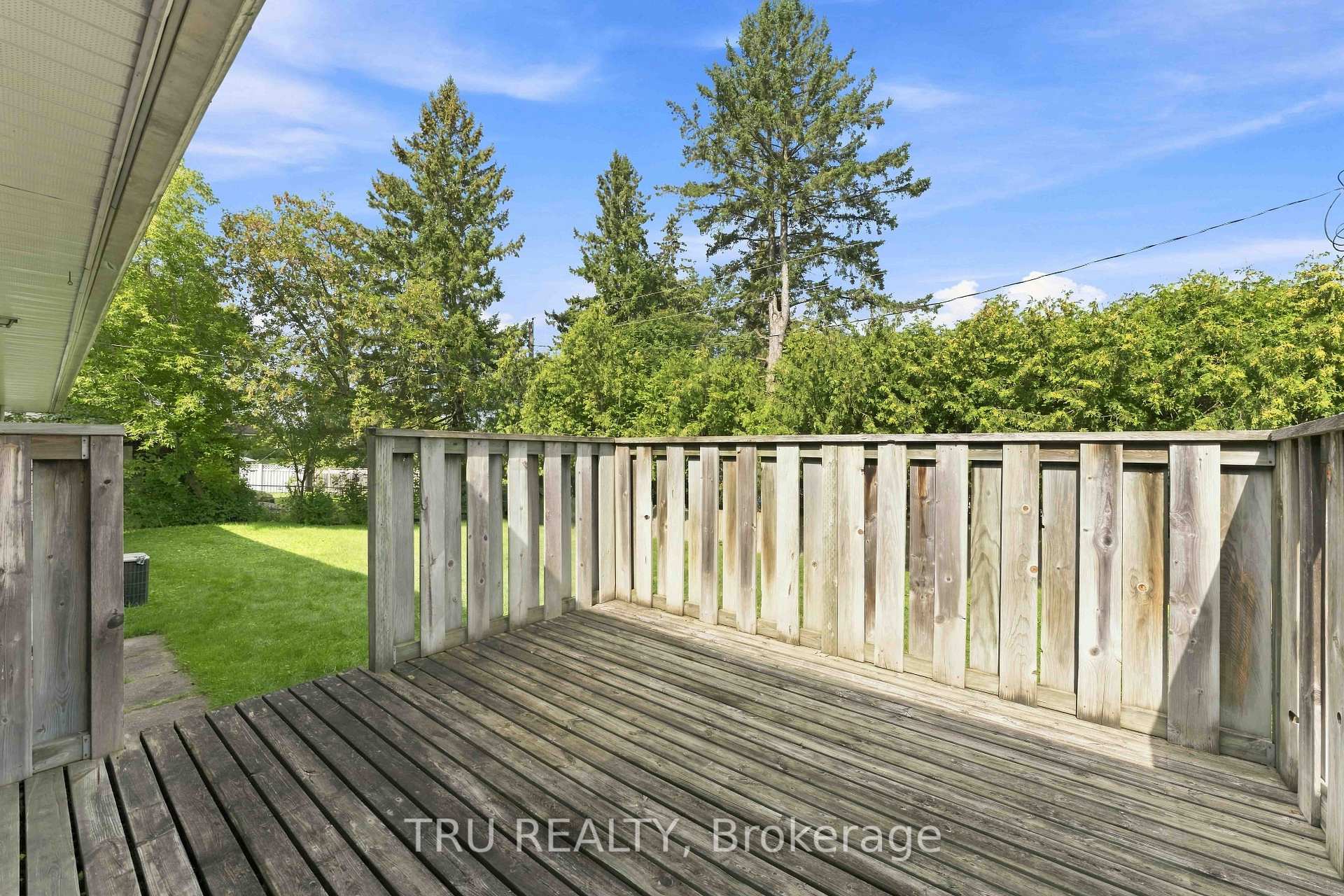 Photo 44 of 19 Ellery Crescent, Ottawa, Bells Corners — HOMEH