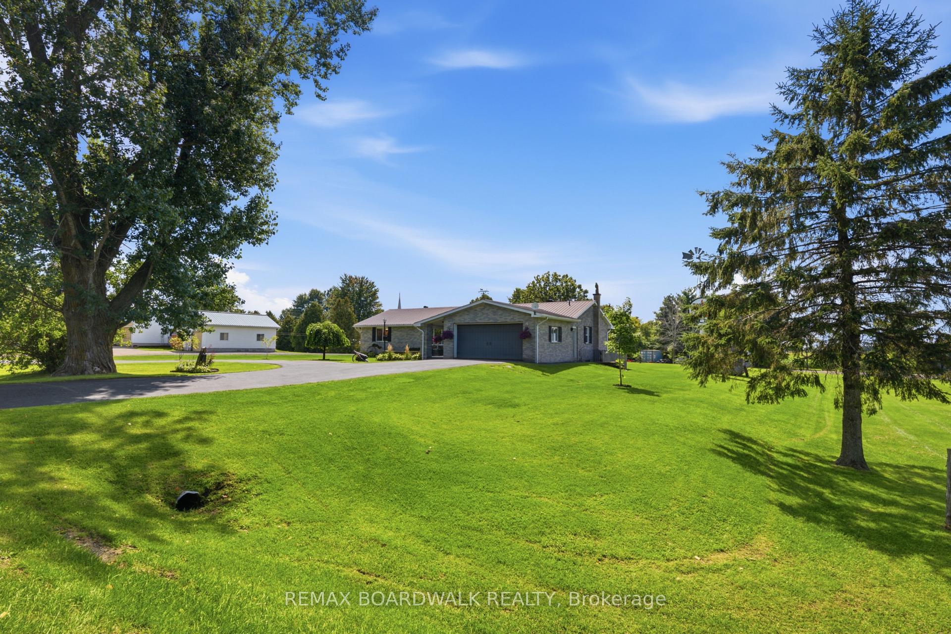 Photo 3 of 7014 County Rd 22, Edwardsburgh/Cardinal, Edwardsburgh/Cardinal Twp — HOMEH