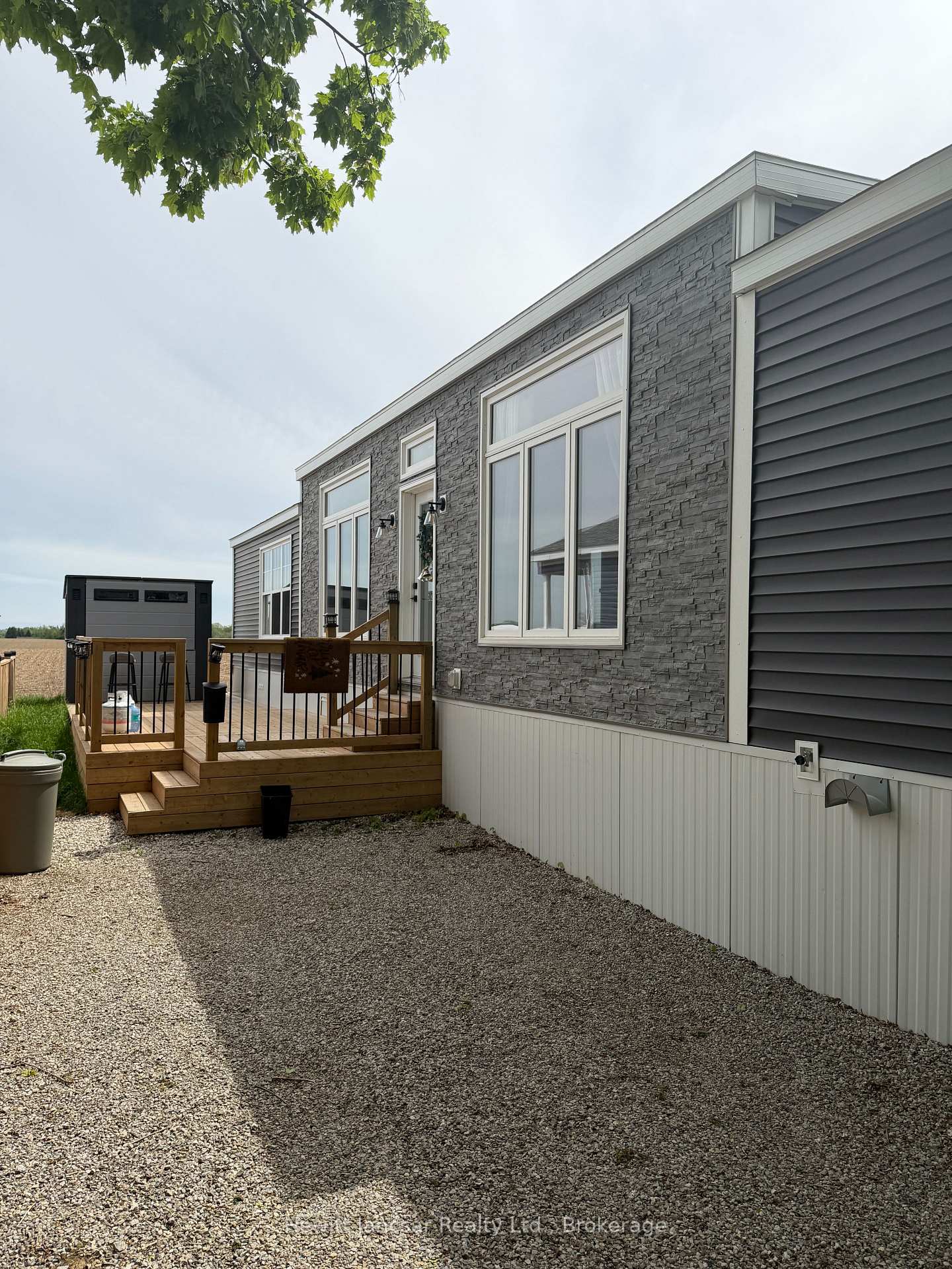 Photo 3 of Unit 617, 99 Fourth Concession Road, Brant, Burford — HOMEH