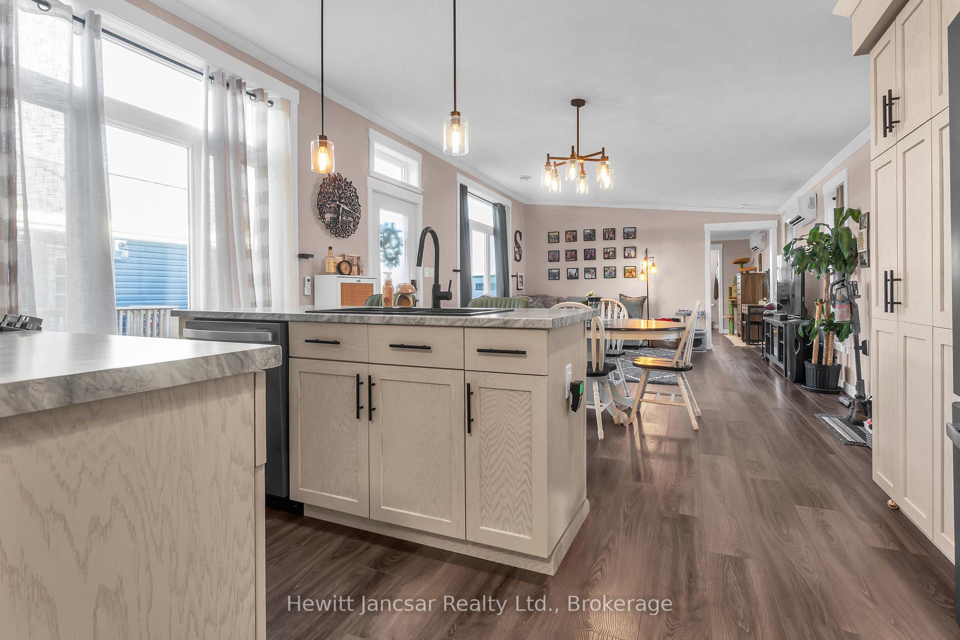 Photo 14 of Unit 617, 99 Fourth Concession Road, Brant, Burford — HOMEH