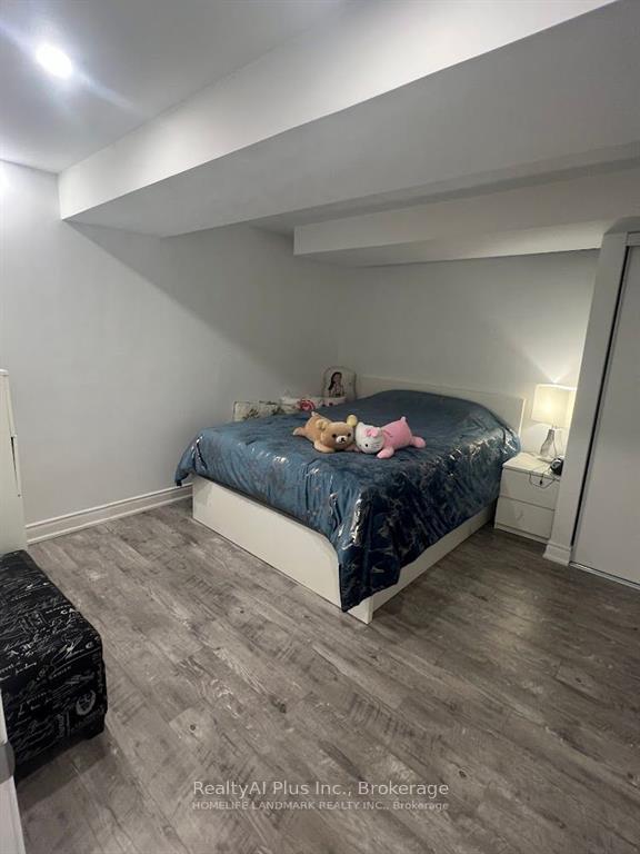 Photo 10 of Unit Bsmt, 80 Batchford Crescent, Markham, Box Grove — HOMEH